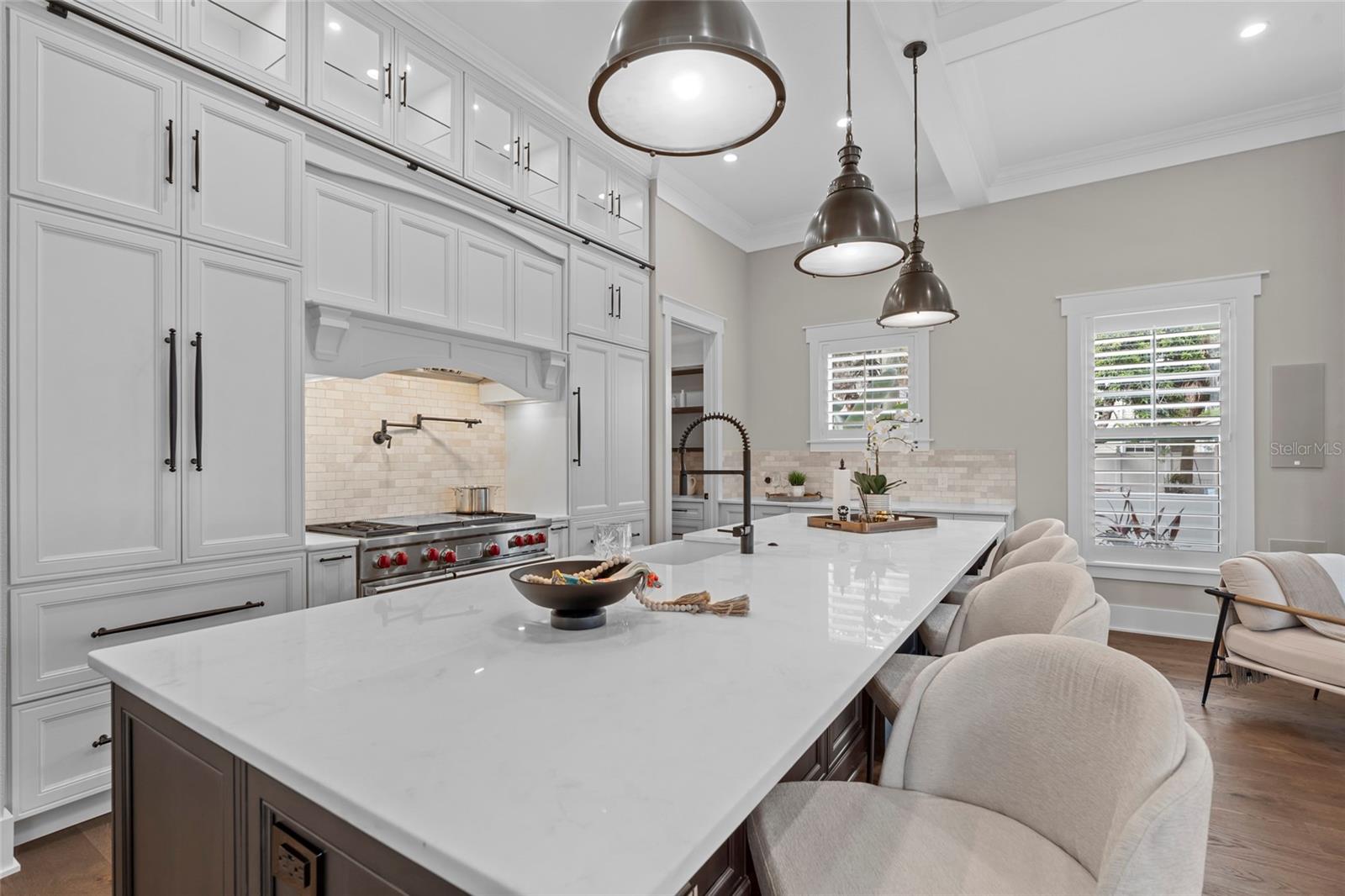 608 GROVE ST N, ST PETERSBURG, FL, 33701