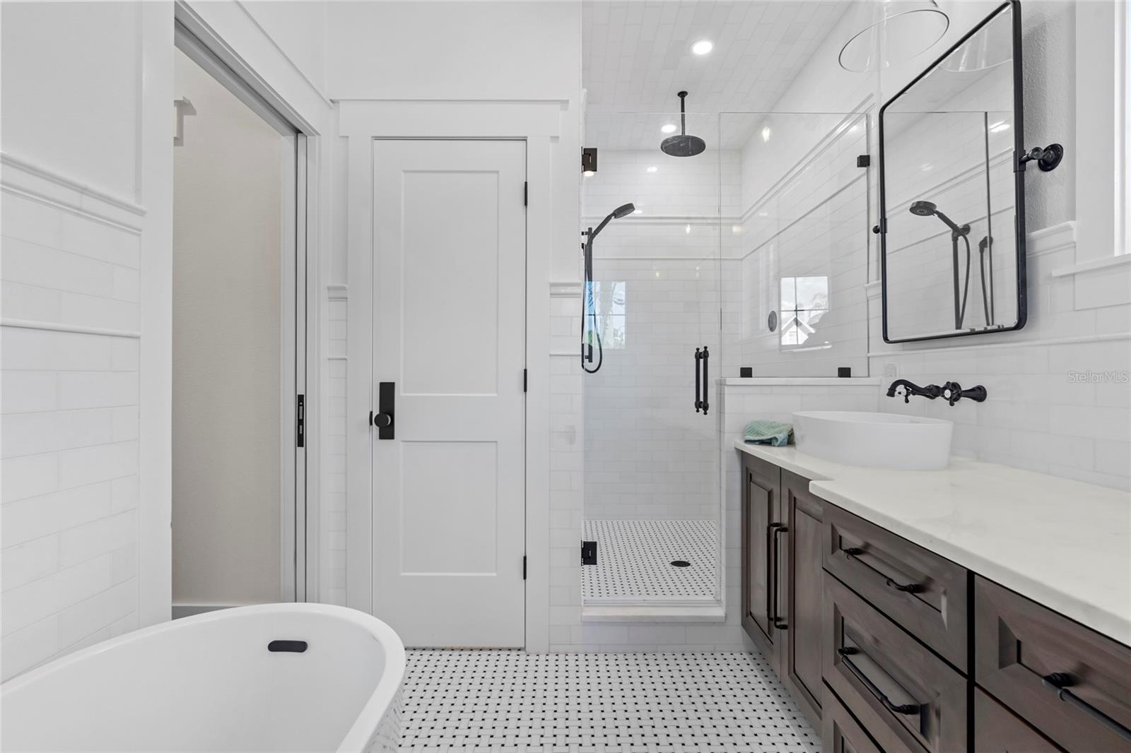 608 GROVE ST N, ST PETERSBURG, FL, 33701