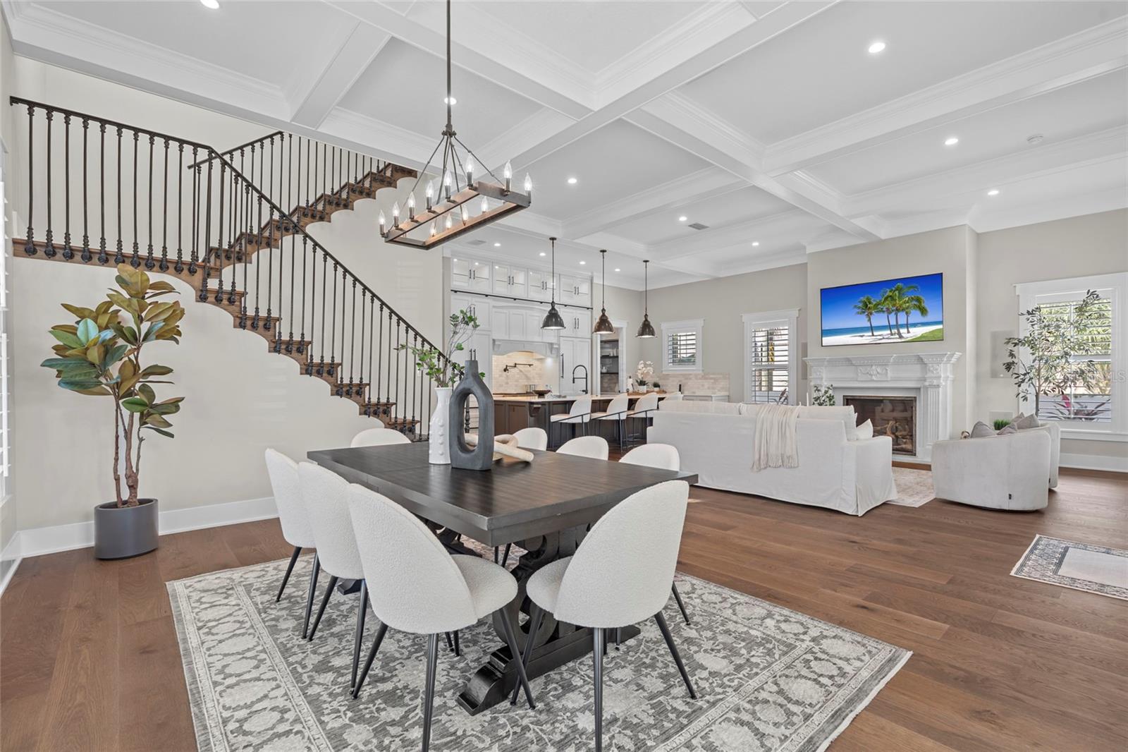 608 GROVE ST N, ST PETERSBURG, FL, 33701