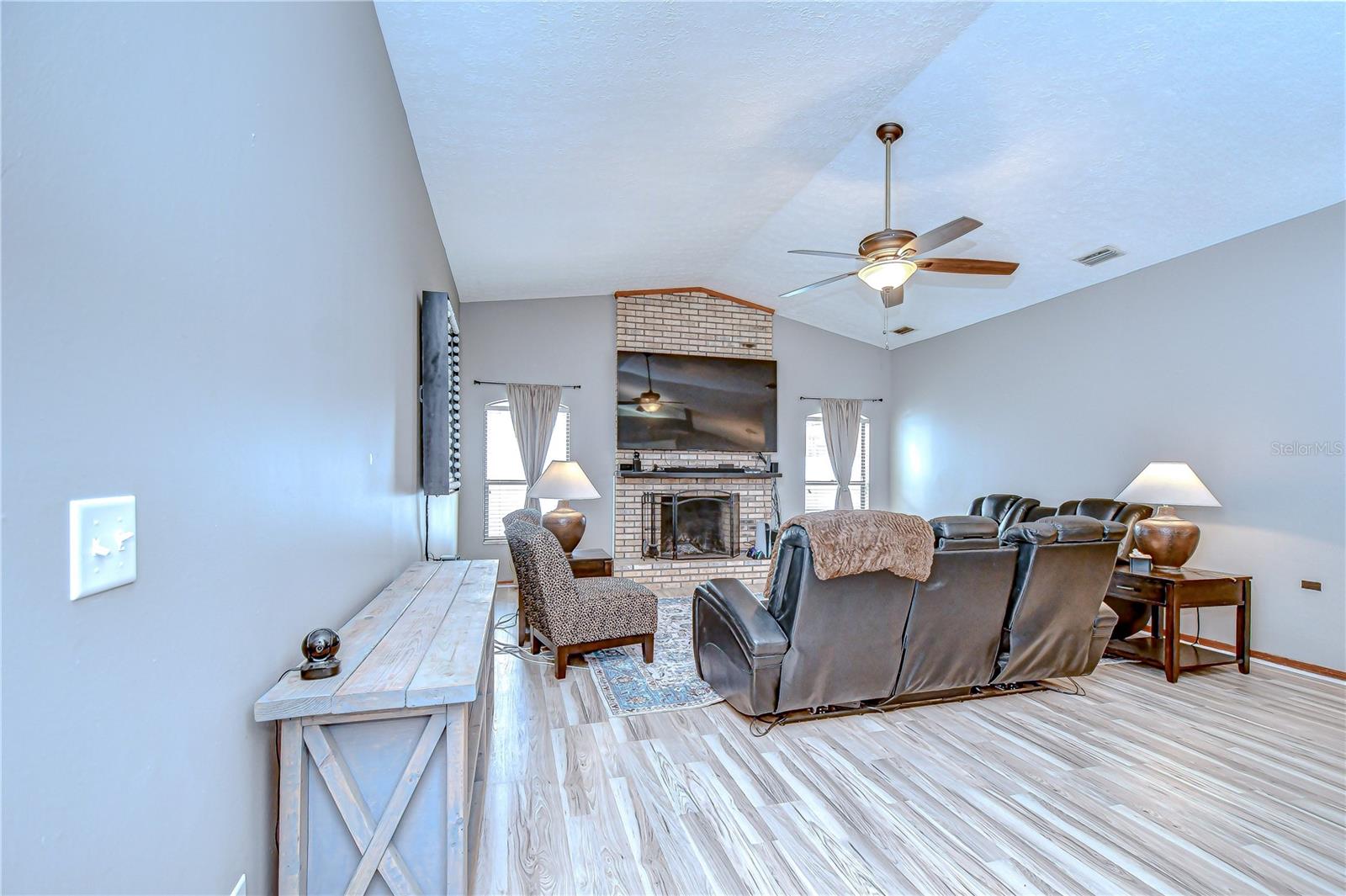 4211 ELBA PL, VALRICO, FL, 33596