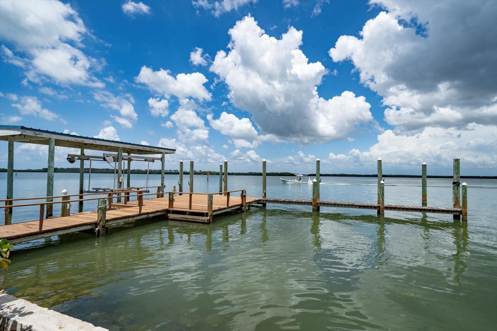 TB8395604 Property Photo