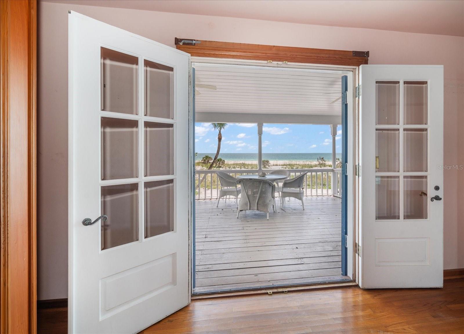 TB8395604 Property Photo