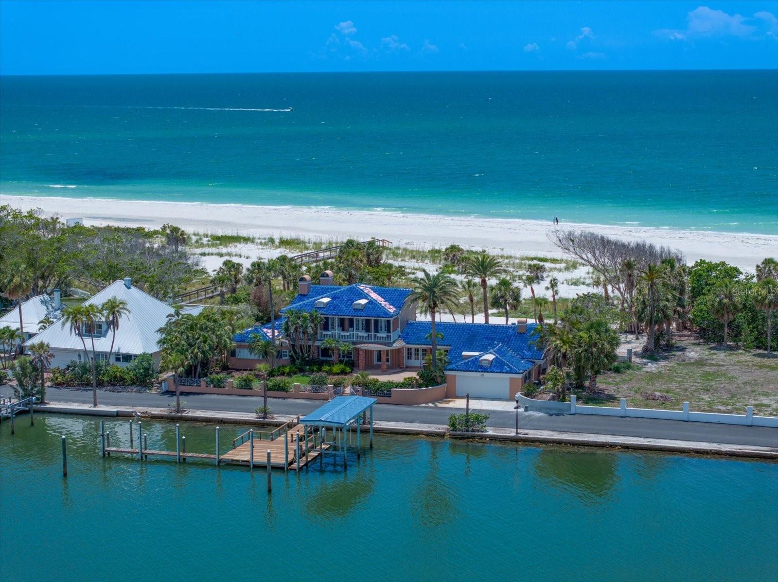 TB8395604 Property Photo