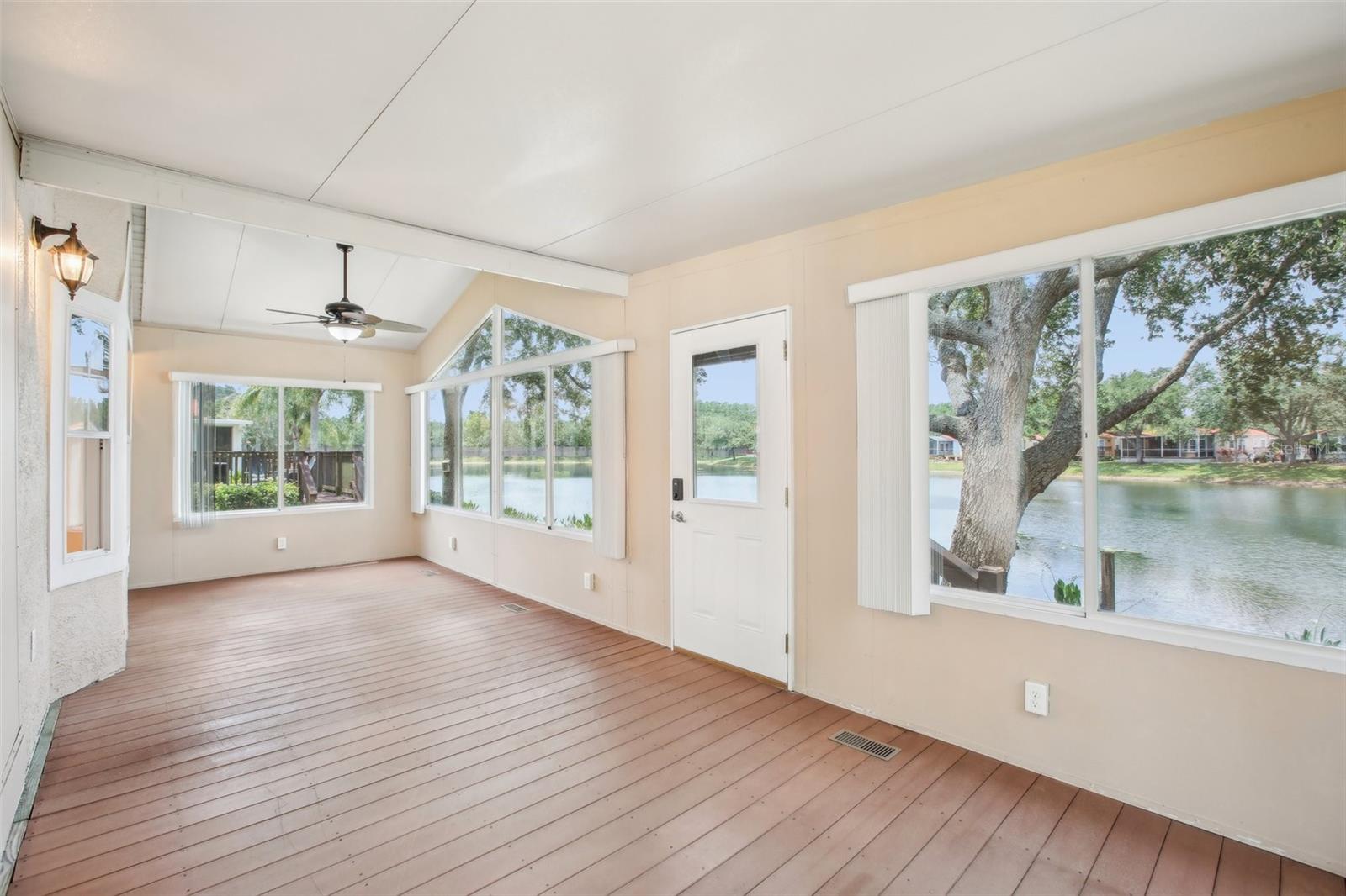6621 LA MESA RD, LAND O LAKES, FL, 34637
