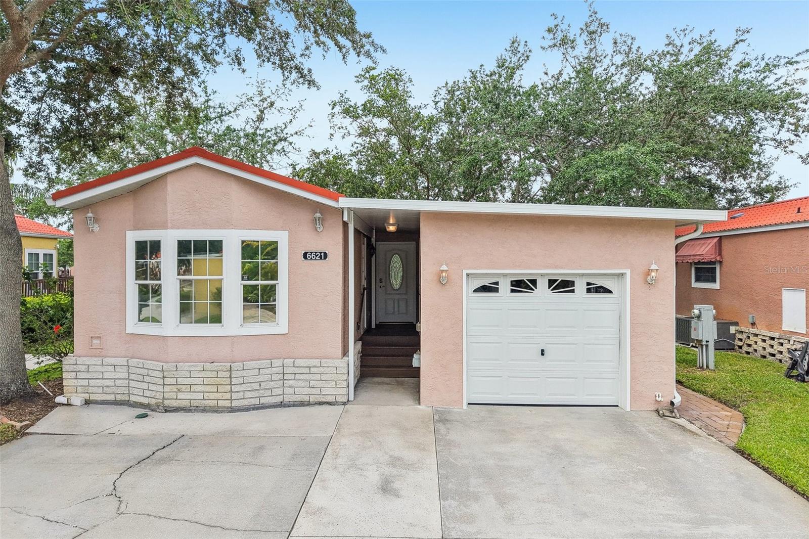 6621 LA MESA RD, LAND O LAKES, FL, 34637