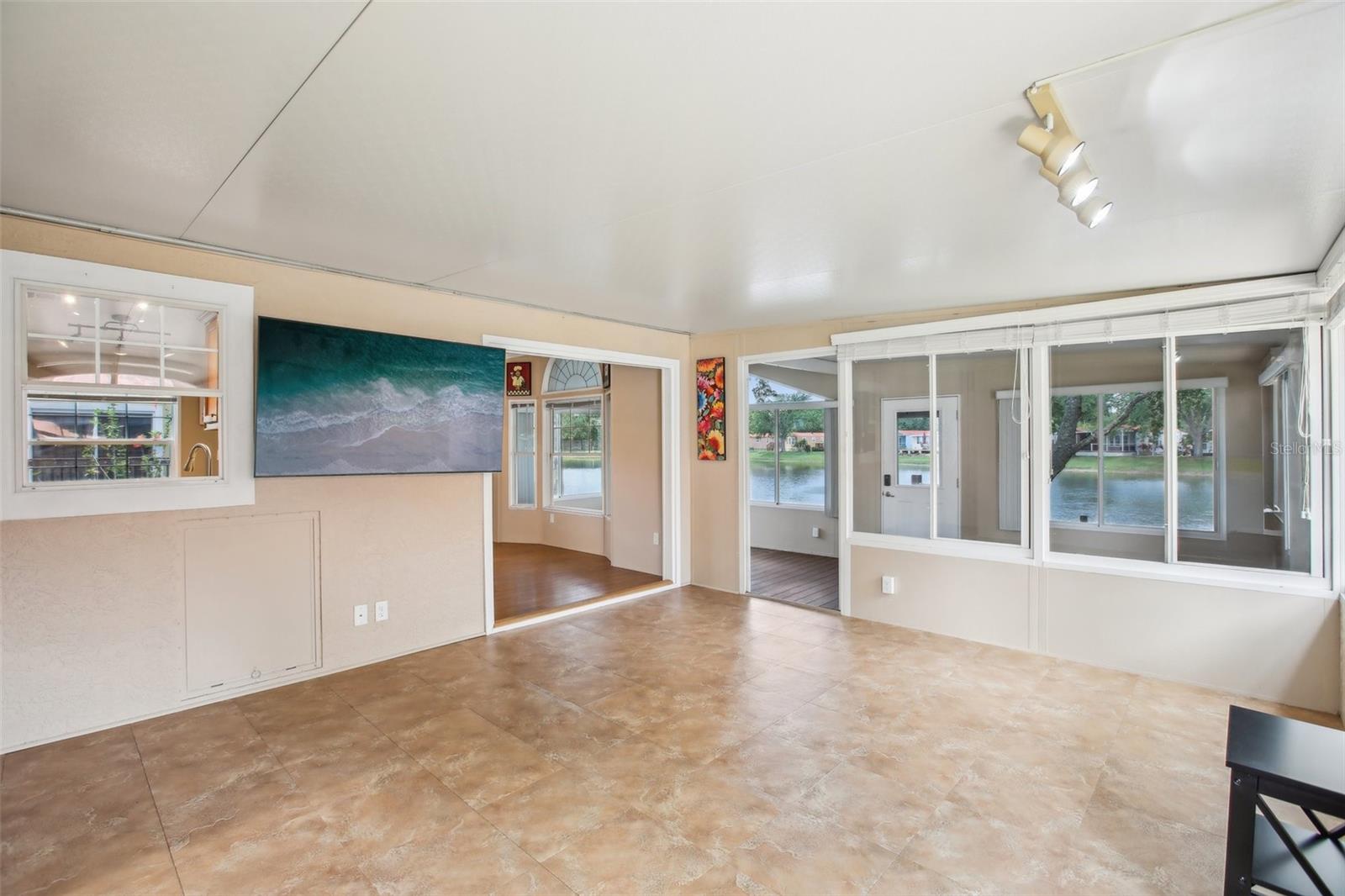 6621 LA MESA RD, LAND O LAKES, FL, 34637