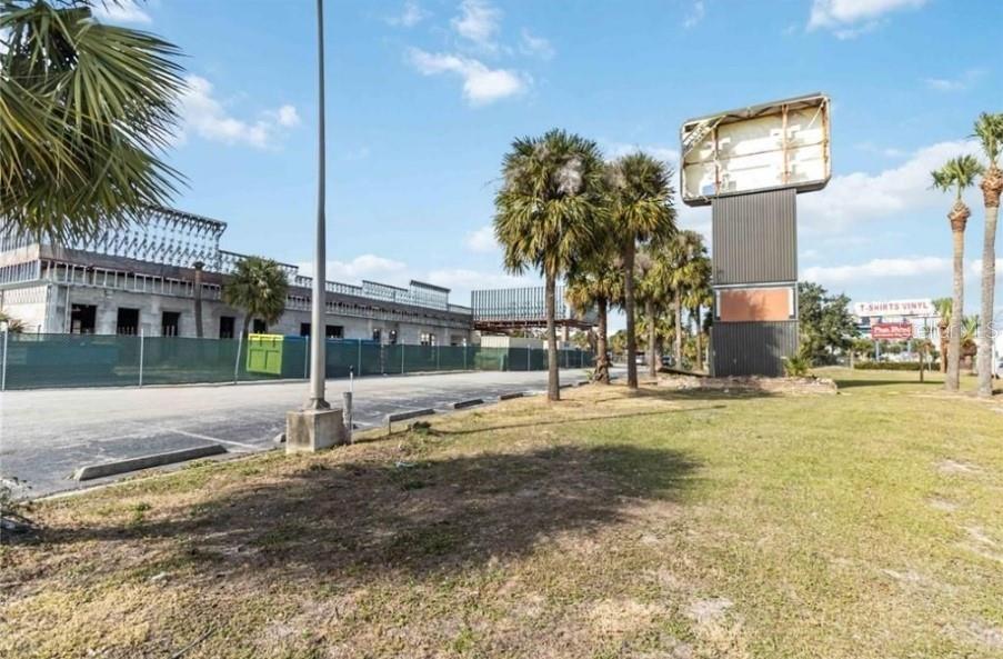 S5128793 Property Photo