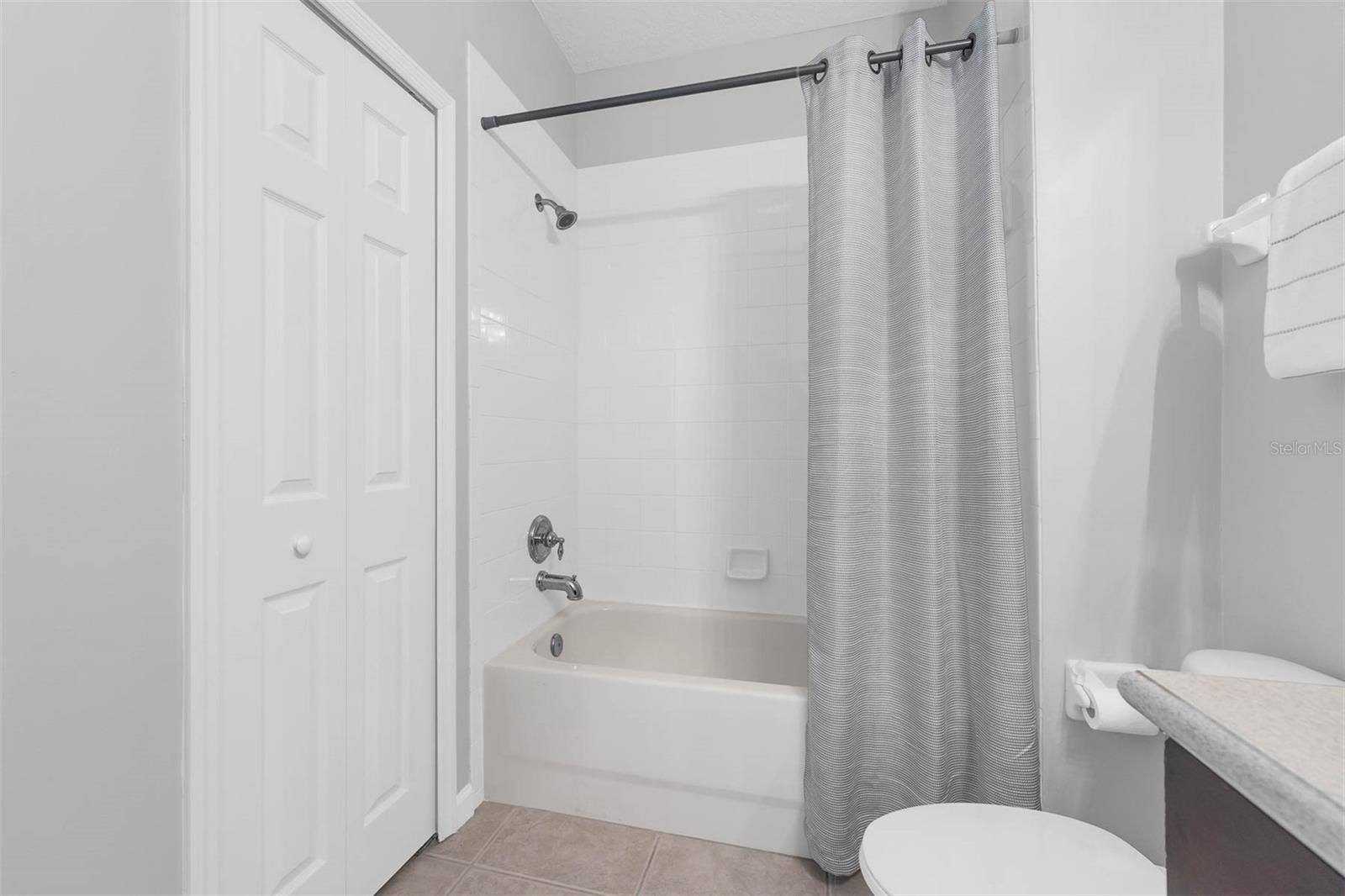 4385 WARDELL PL #202, ORLANDO, FL, 32814