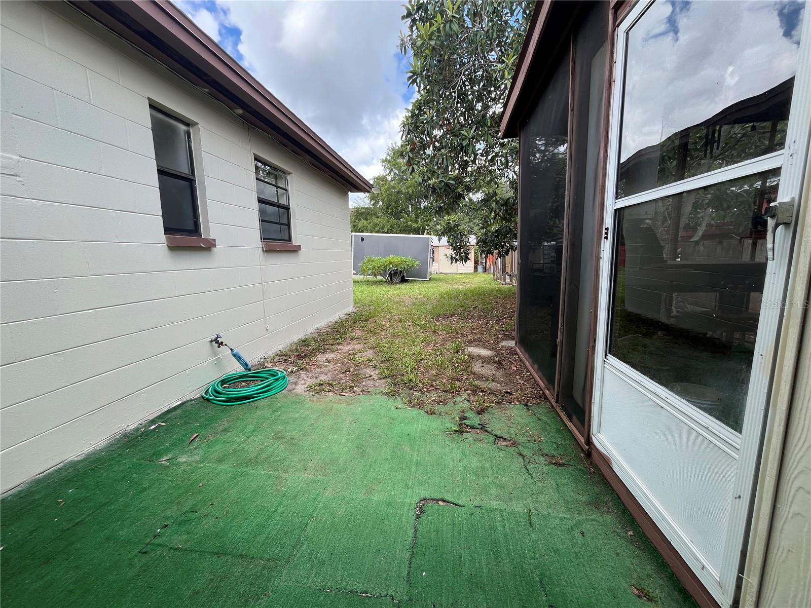 9218 N 52ND ST, TAMPA, FL, 33617