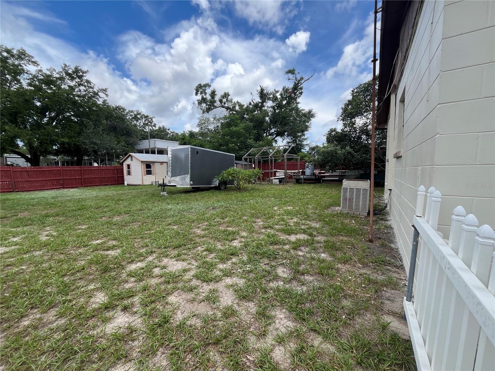 9218 N 52ND ST, TAMPA, FL, 33617