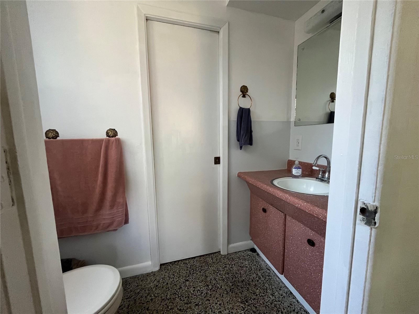 9218 N 52ND ST, TAMPA, FL, 33617