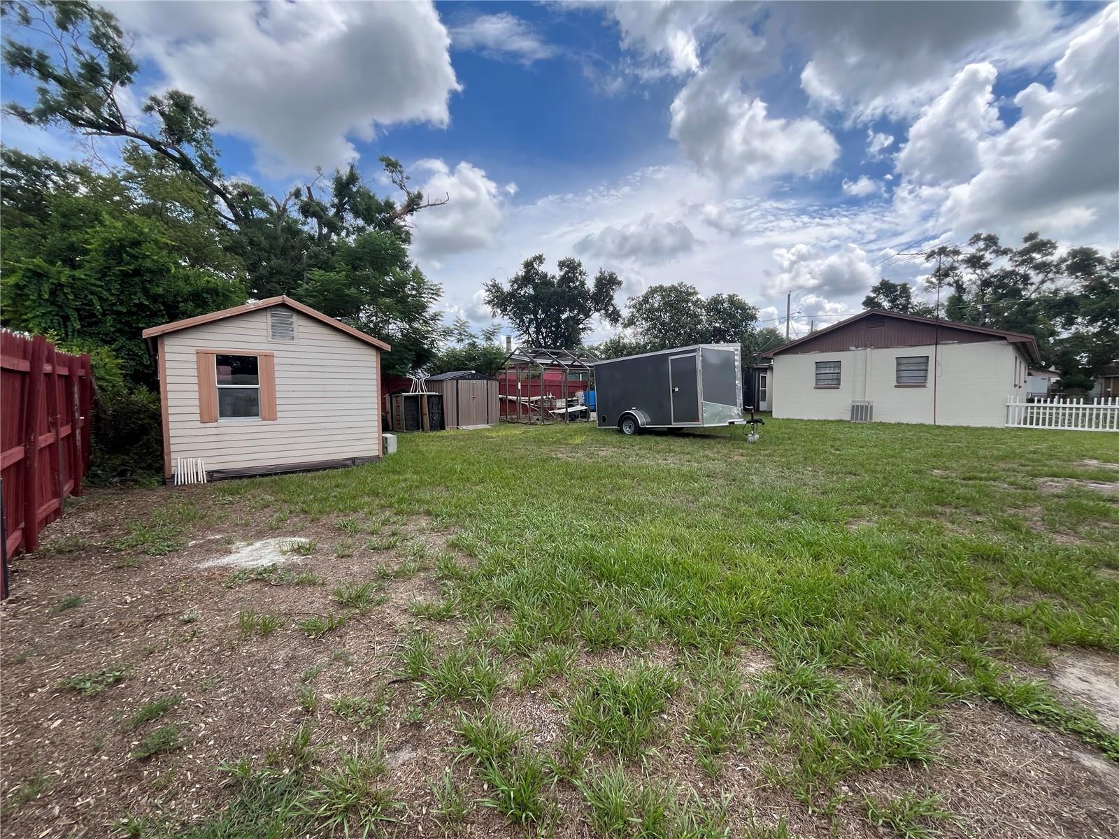 9218 N 52ND ST, TAMPA, FL, 33617