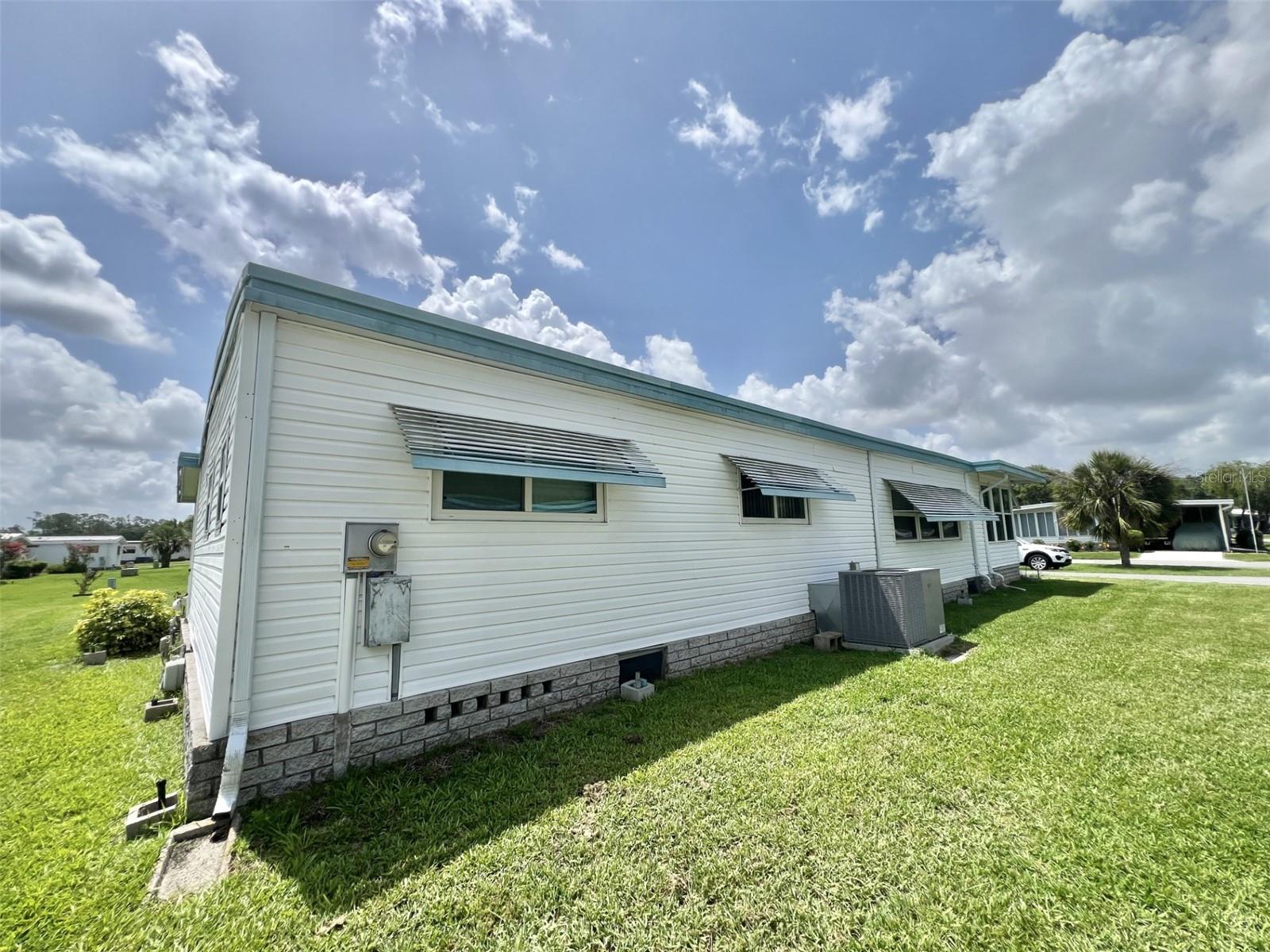 424 HAWTHORNE BLVD, LEESBURG, FL, 34748