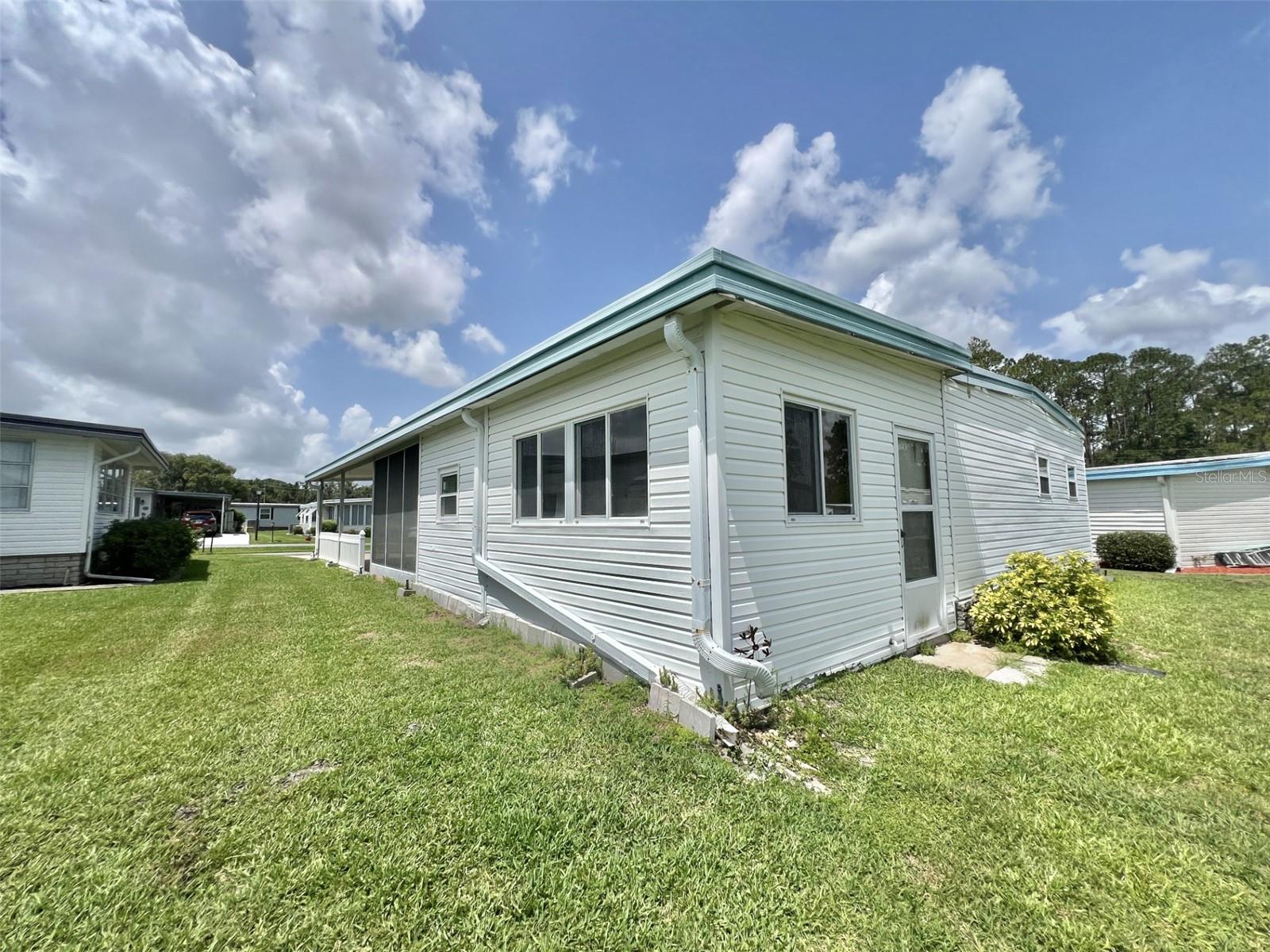 424 HAWTHORNE BLVD, LEESBURG, FL, 34748