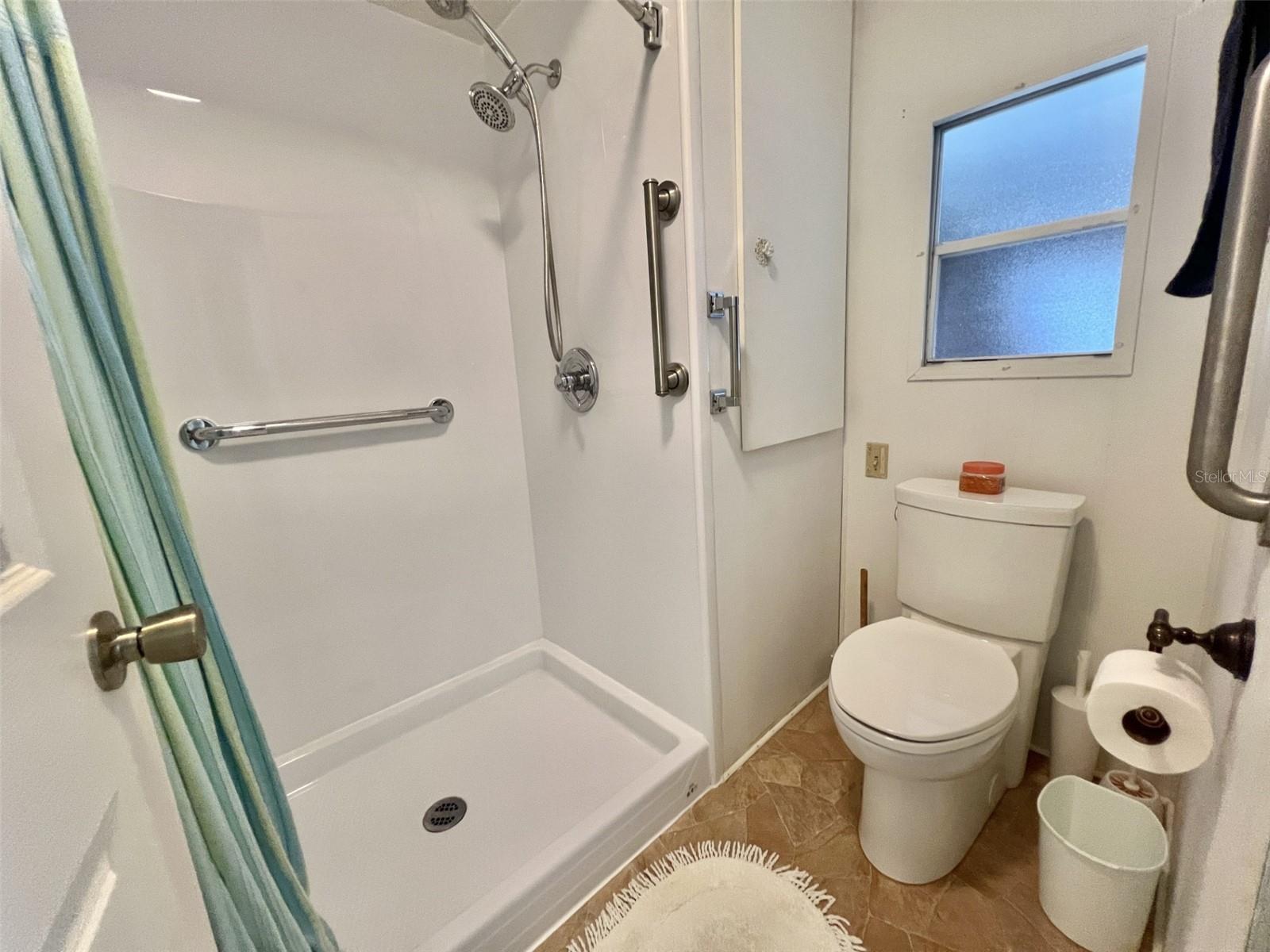 424 HAWTHORNE BLVD, LEESBURG, FL, 34748