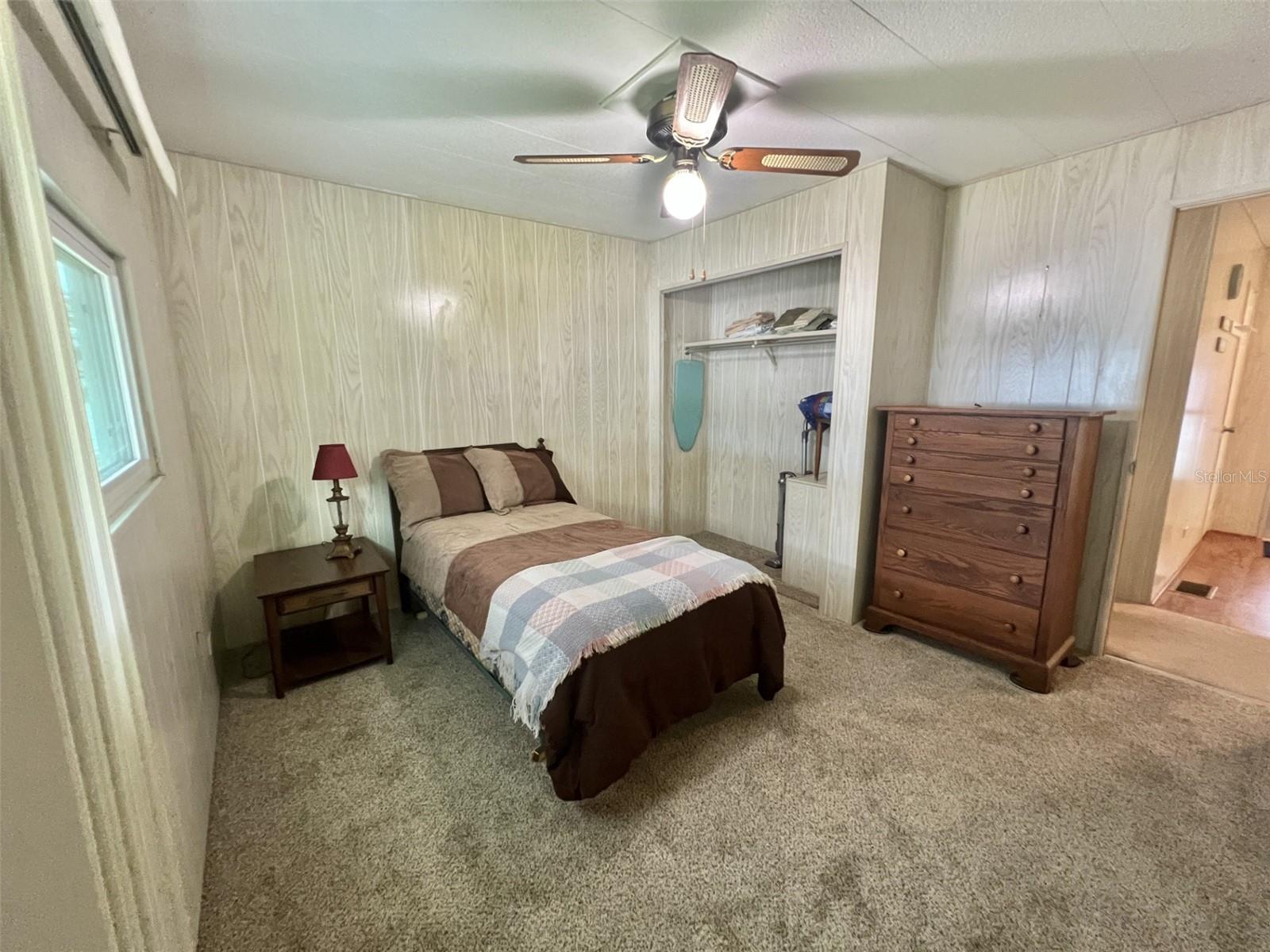 424 HAWTHORNE BLVD, LEESBURG, FL, 34748