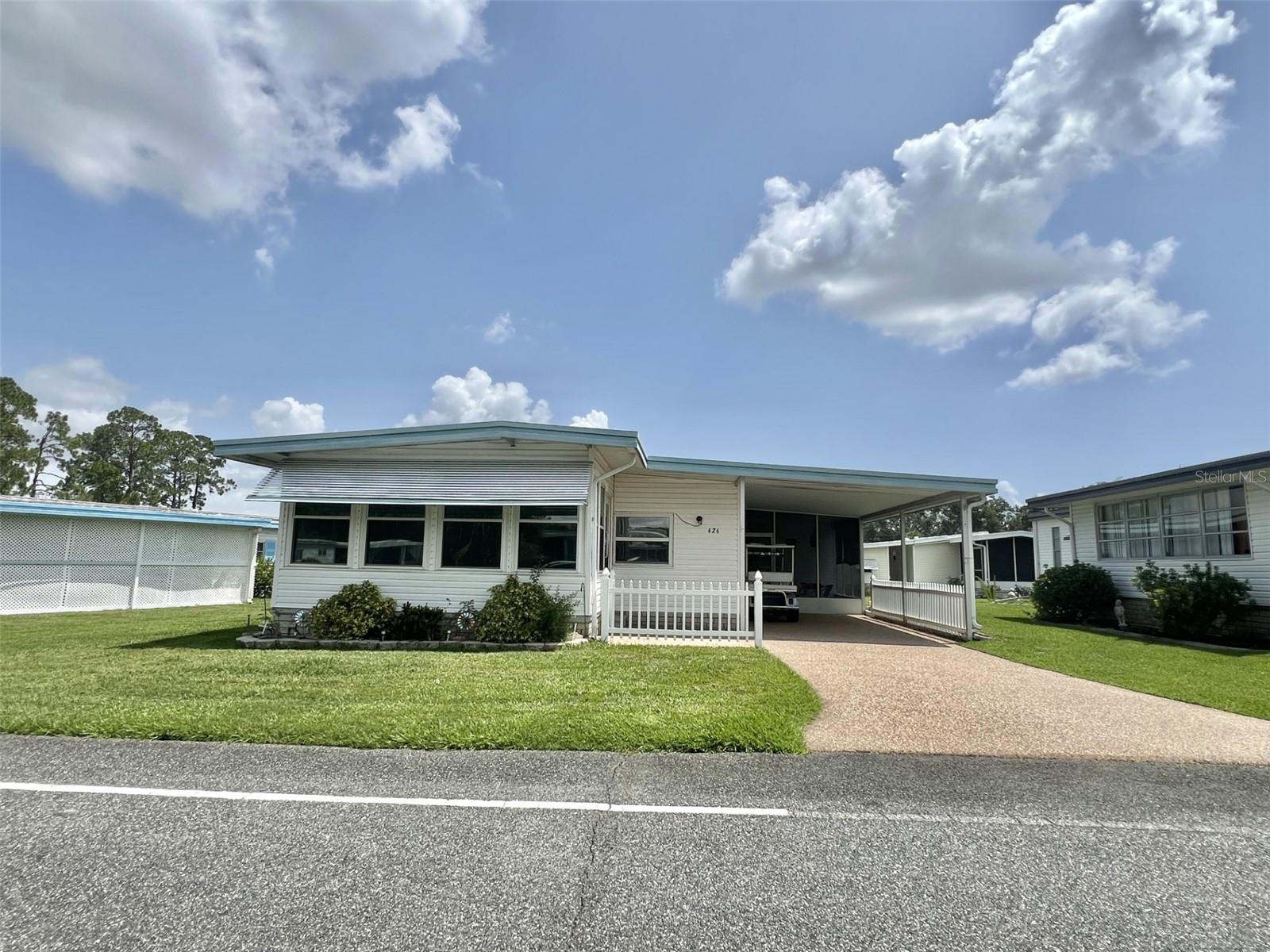 424 HAWTHORNE BLVD, LEESBURG, FL, 34748