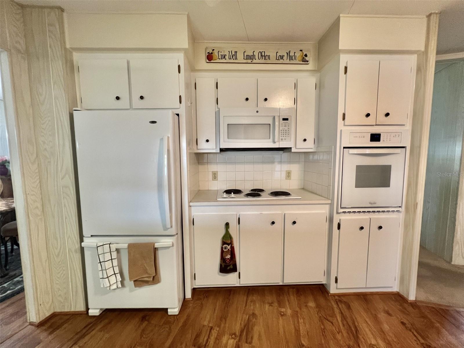 424 HAWTHORNE BLVD, LEESBURG, FL, 34748