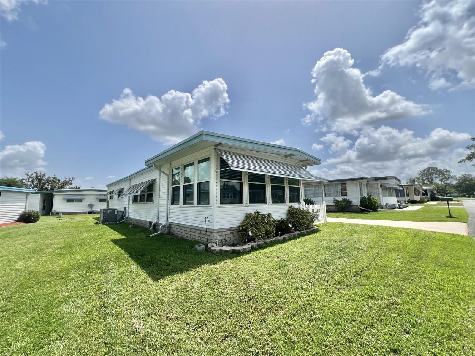 424 HAWTHORNE BLVD, LEESBURG, FL, 34748