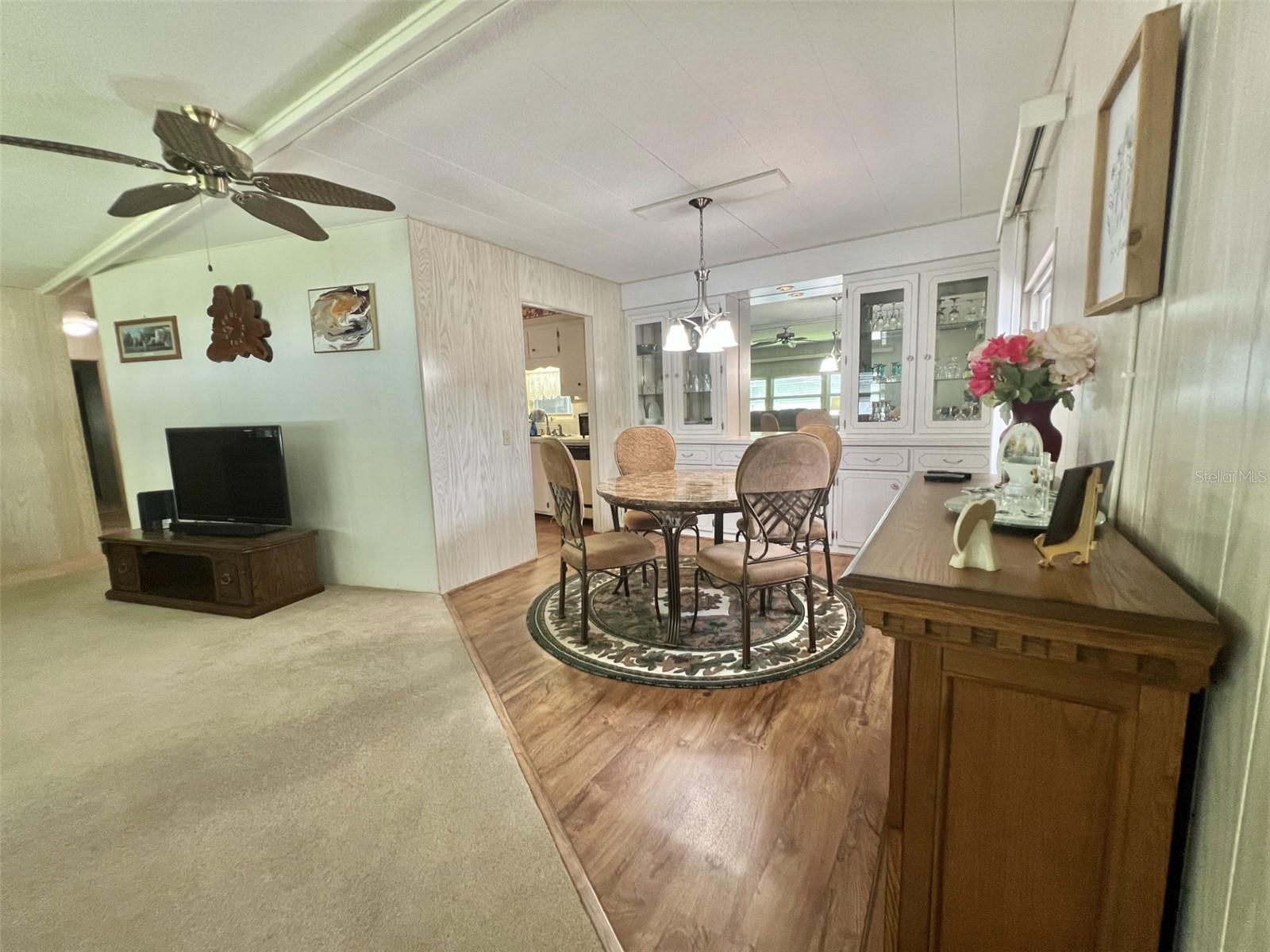 424 HAWTHORNE BLVD, LEESBURG, FL, 34748