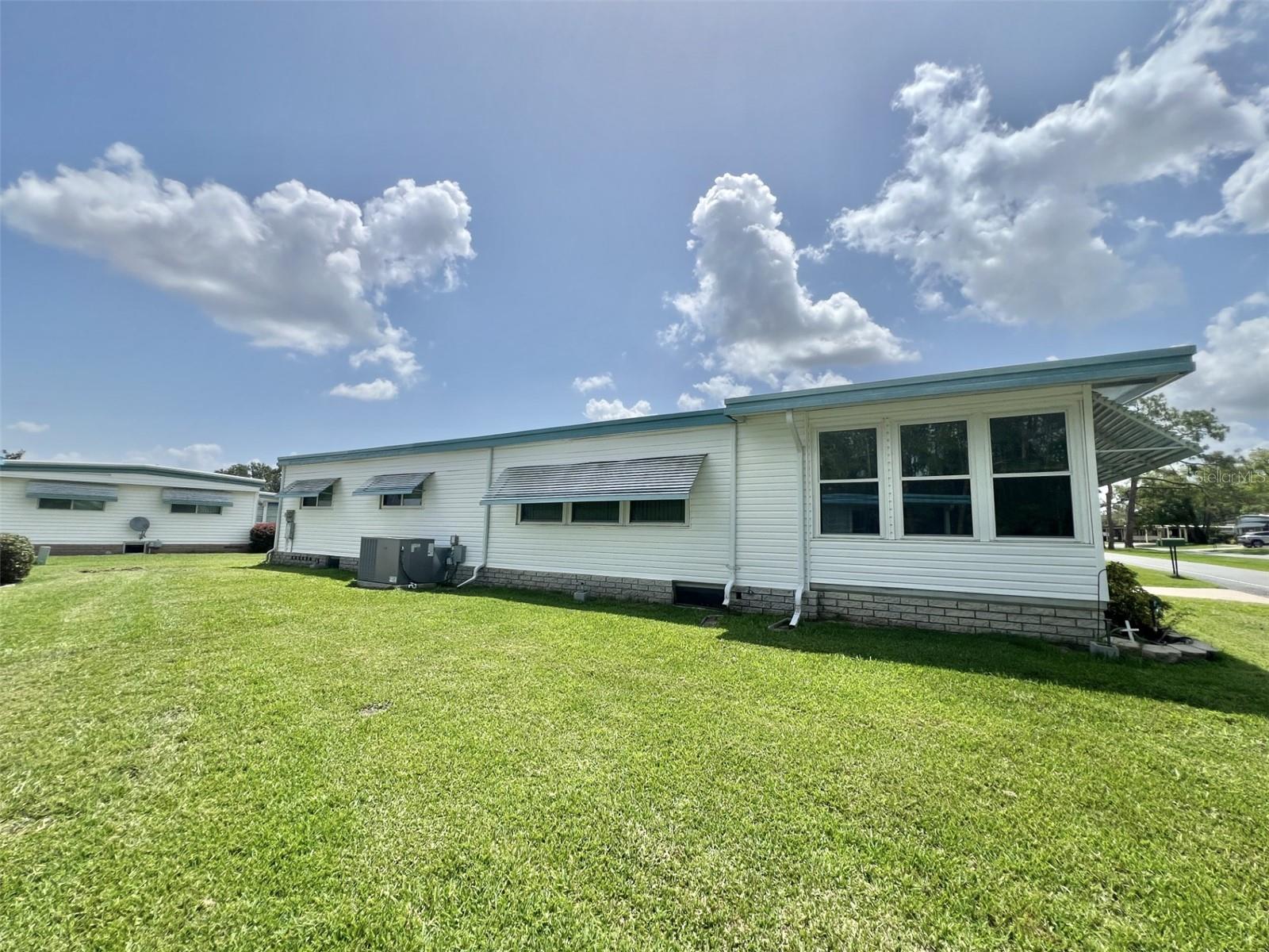 424 HAWTHORNE BLVD, LEESBURG, FL, 34748