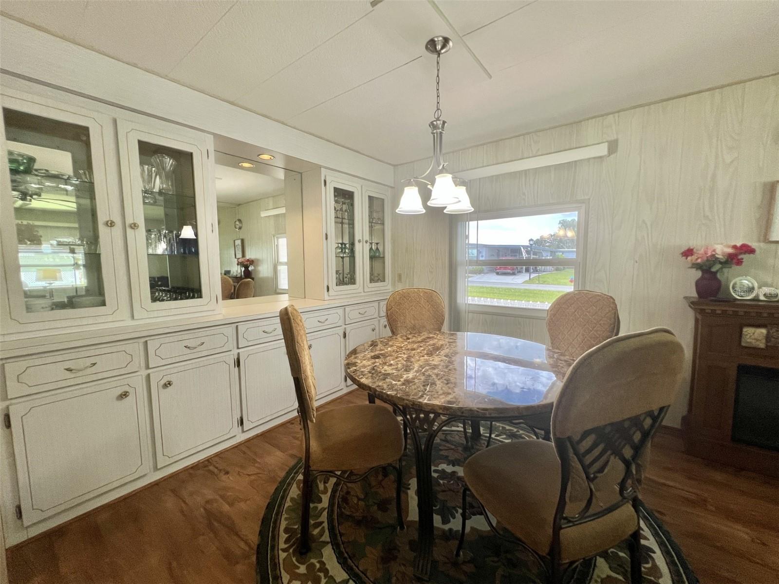 424 HAWTHORNE BLVD, LEESBURG, FL, 34748