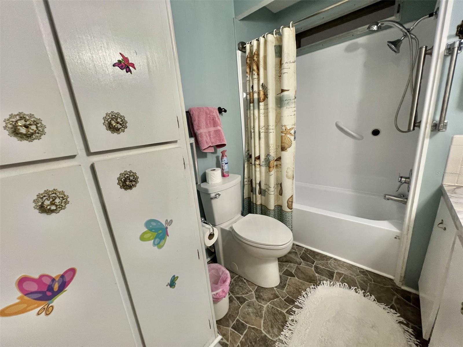 424 HAWTHORNE BLVD, LEESBURG, FL, 34748