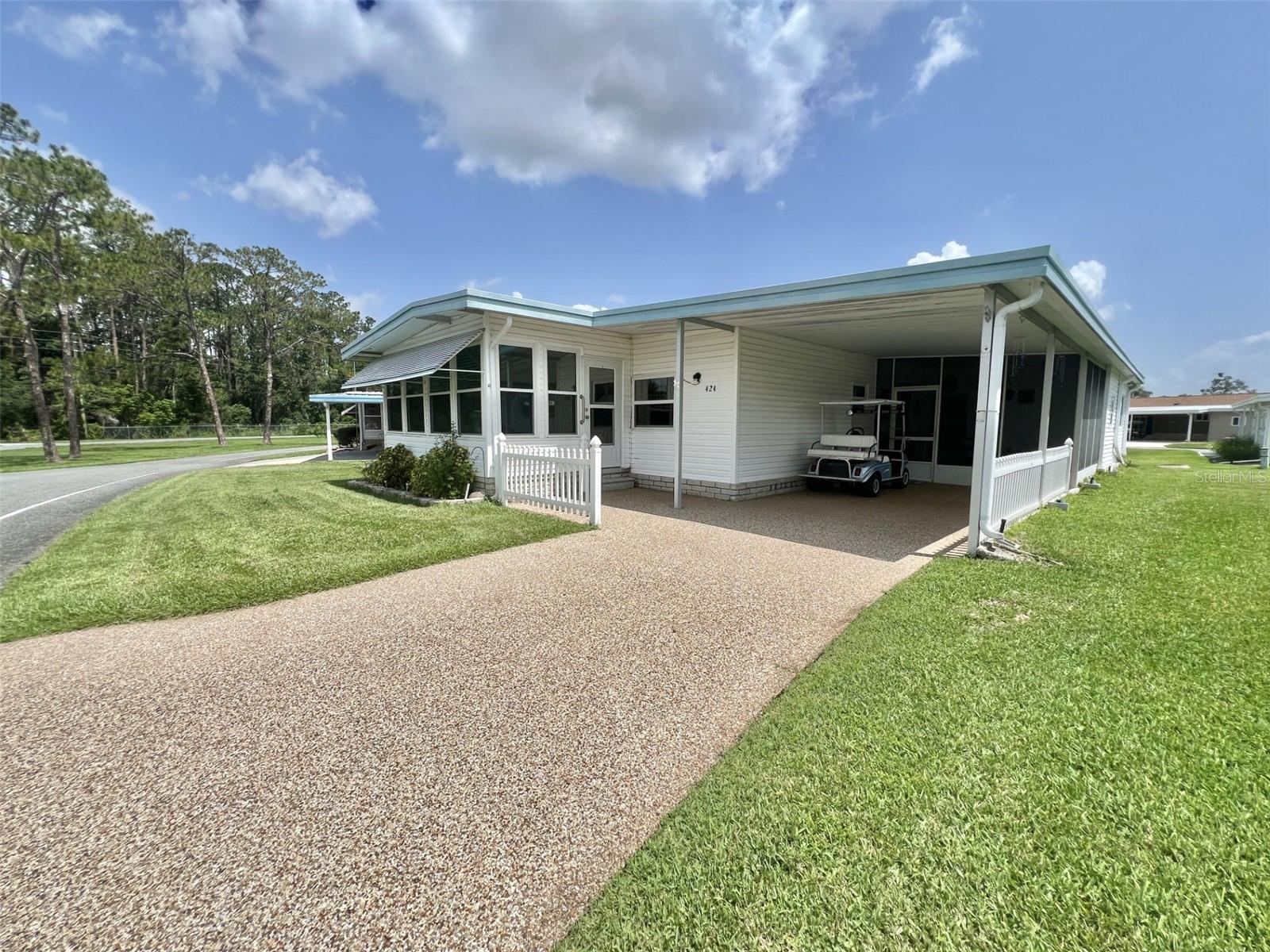 424 HAWTHORNE BLVD, LEESBURG, FL, 34748