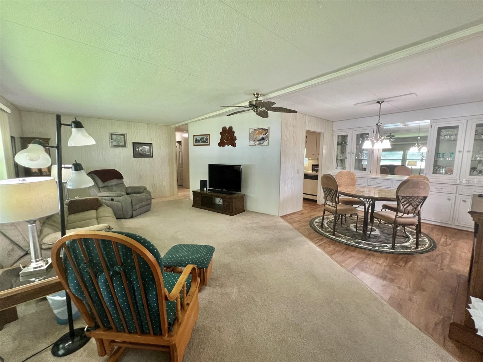 424 HAWTHORNE BLVD, LEESBURG, FL, 34748