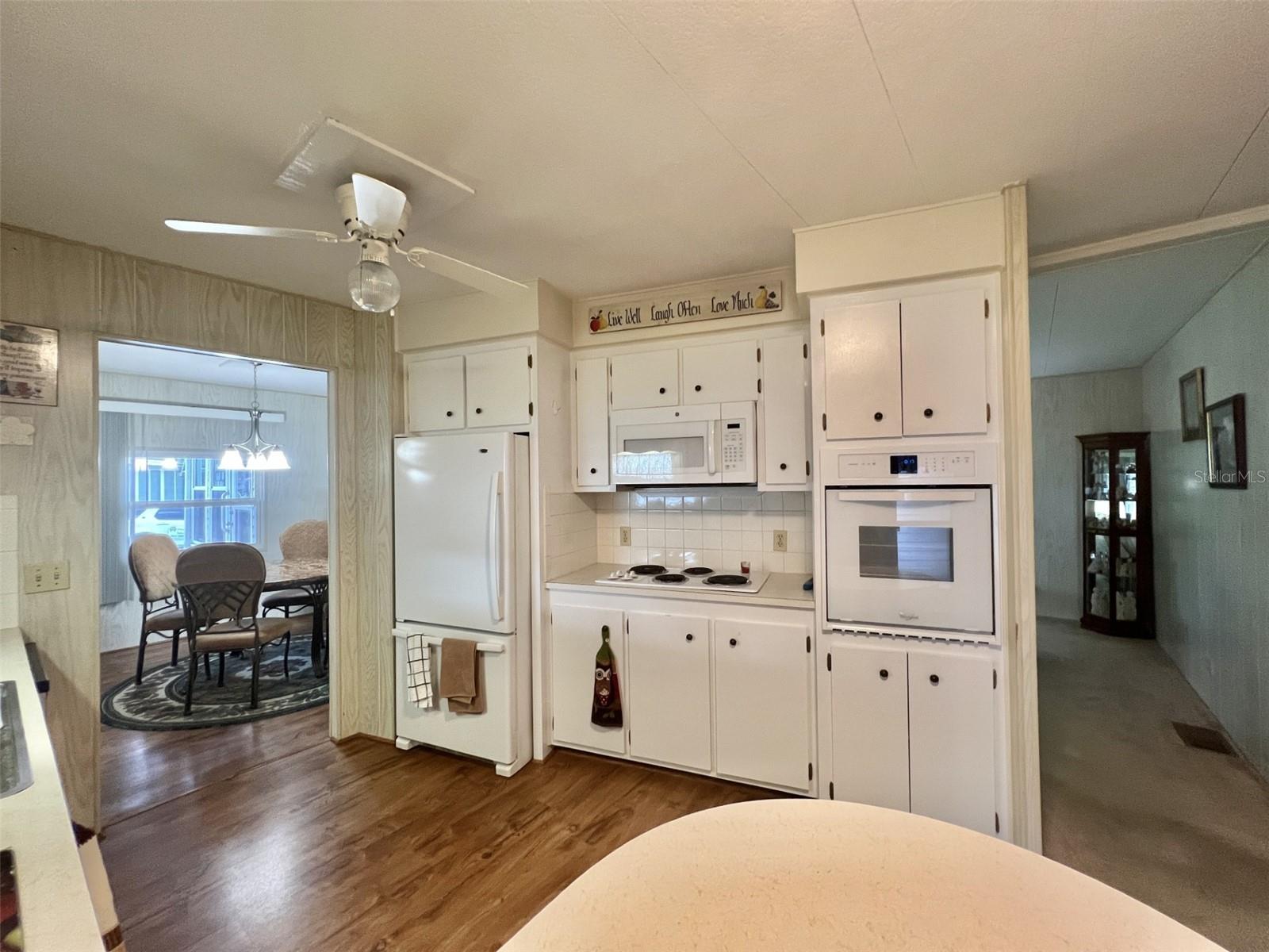 424 HAWTHORNE BLVD, LEESBURG, FL, 34748