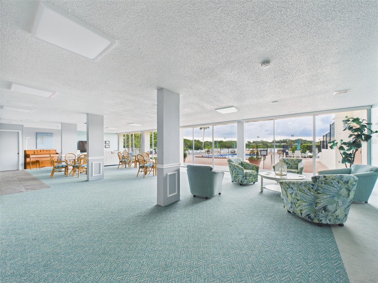 700 MIRROR TER NW #702, WINTER HAVEN, FL, 33881