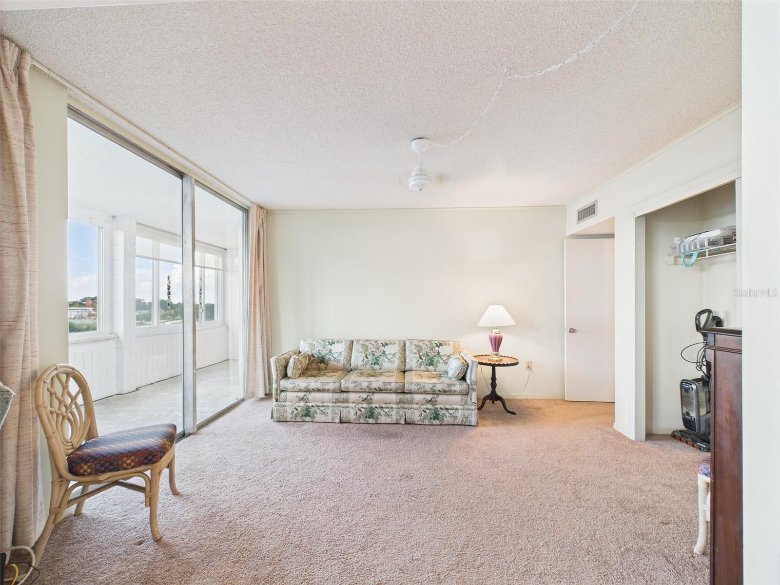 700 MIRROR TER NW #702, WINTER HAVEN, FL, 33881