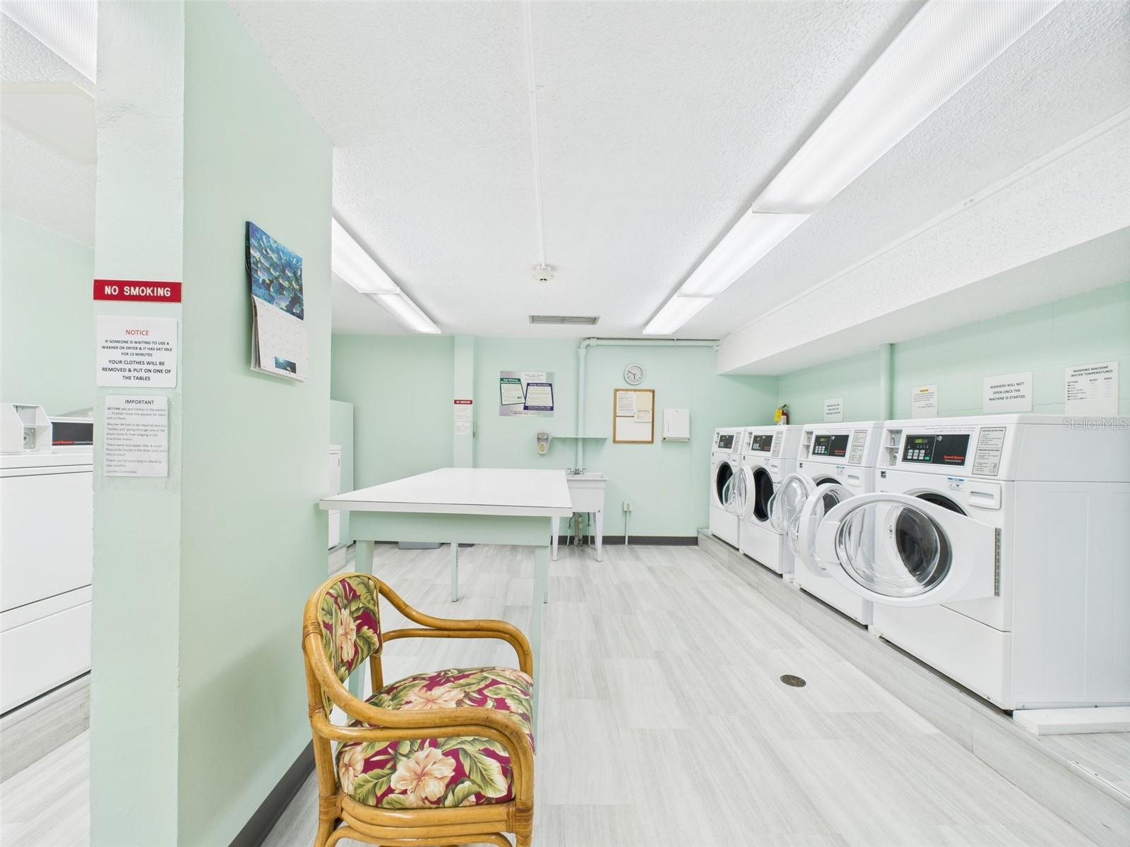 700 MIRROR TER NW #702, WINTER HAVEN, FL, 33881