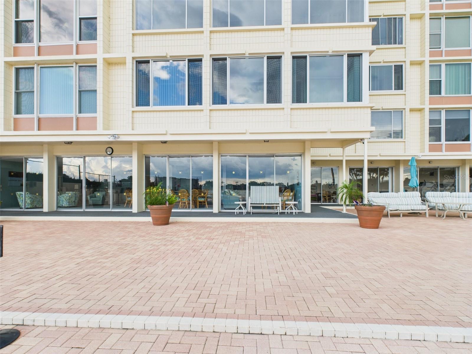 700 MIRROR TER NW #702, WINTER HAVEN, FL, 33881