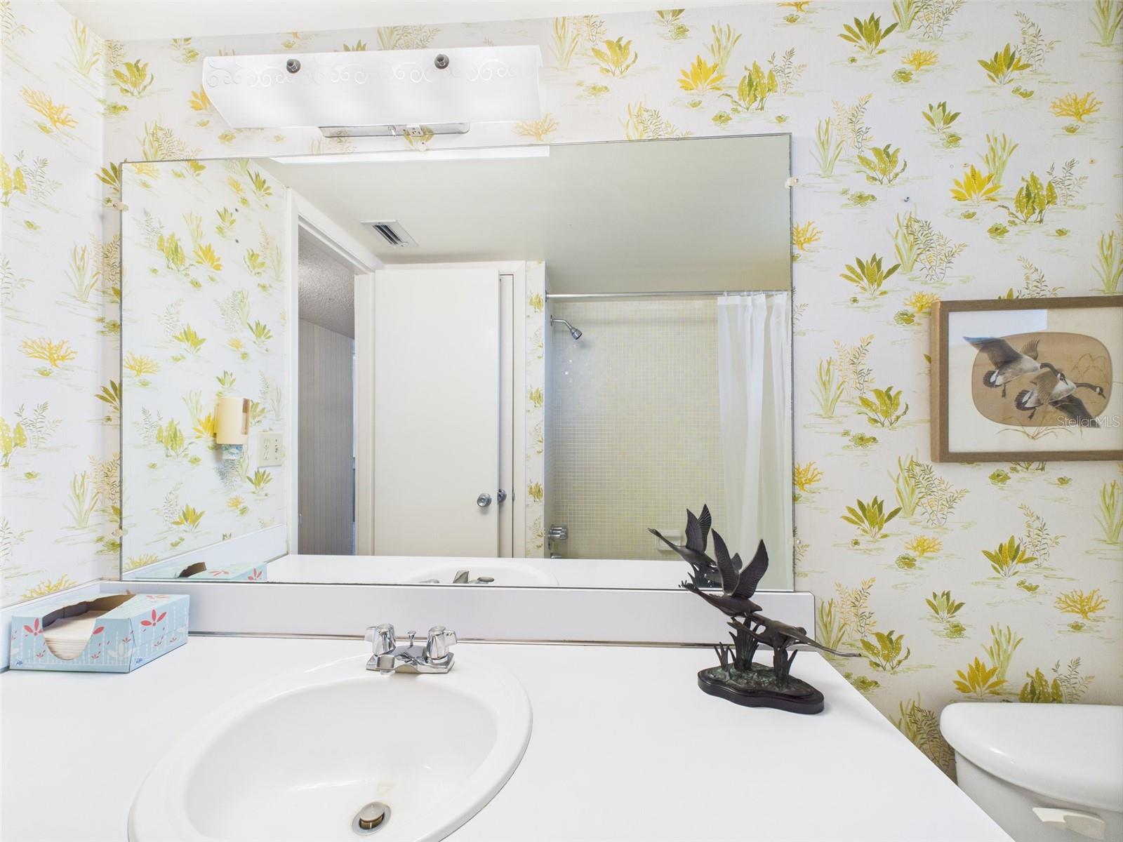 700 MIRROR TER NW #702, WINTER HAVEN, FL, 33881