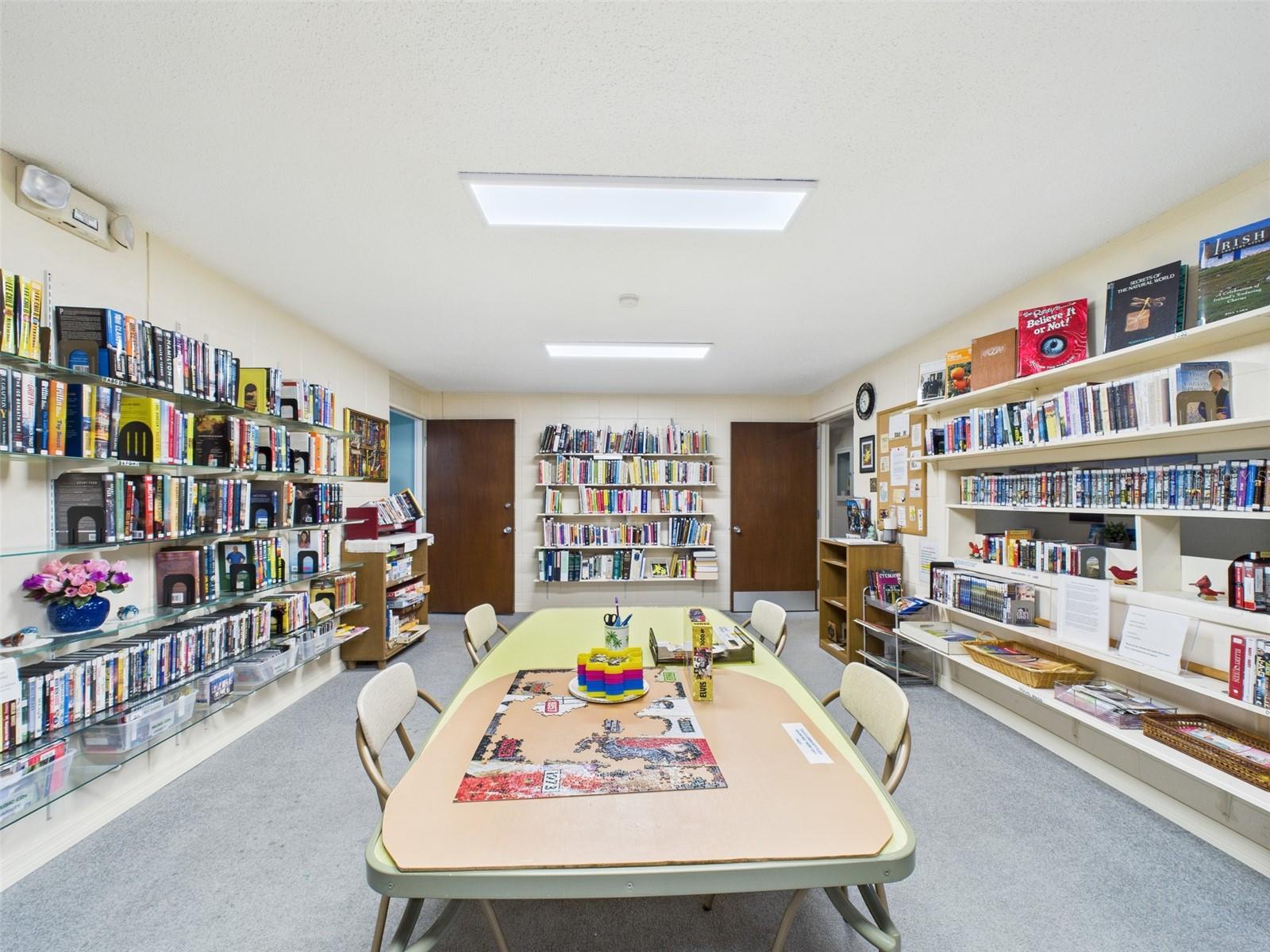 700 MIRROR TER NW #702, WINTER HAVEN, FL, 33881