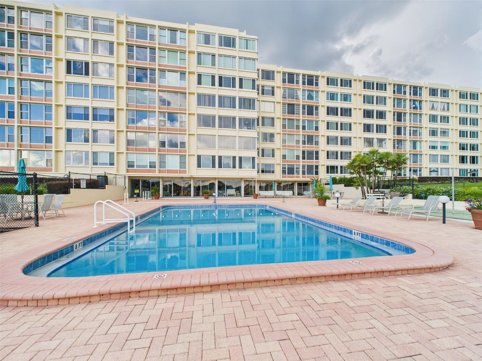 700 MIRROR TER NW #702, WINTER HAVEN, FL, 33881