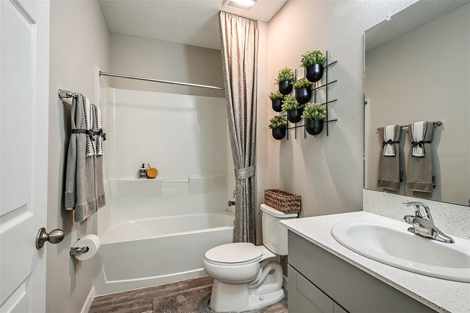 37106 SAGEMOOR DR, ZEPHYRHILLS, FL, 33541