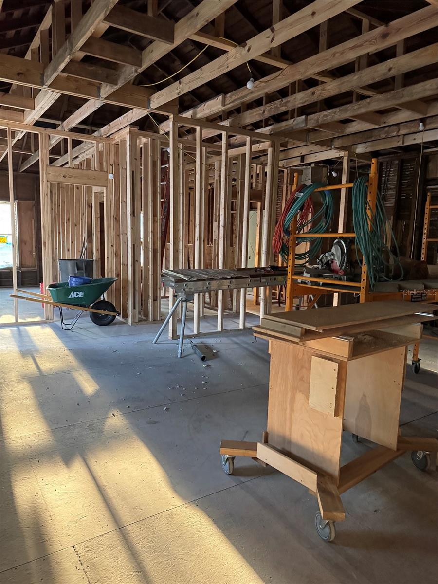 585 WASHINGTON ST, NEW SMYRNA BEACH, FL, 32168