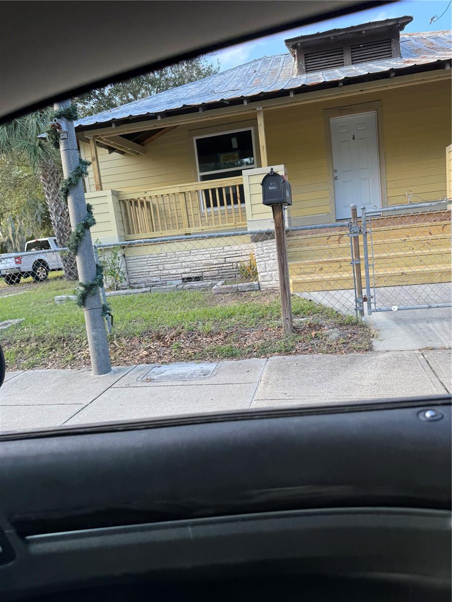 585 WASHINGTON ST, NEW SMYRNA BEACH, FL, 32168