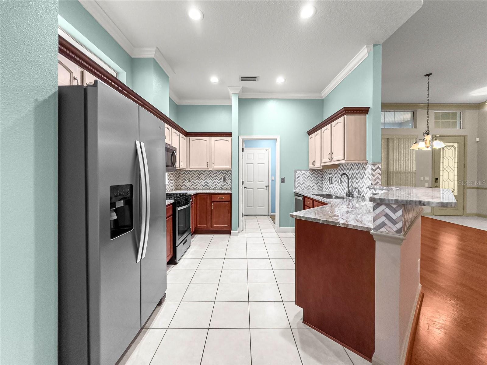 8045 WATERBURY WAY, MOUNT DORA, FL, 32757