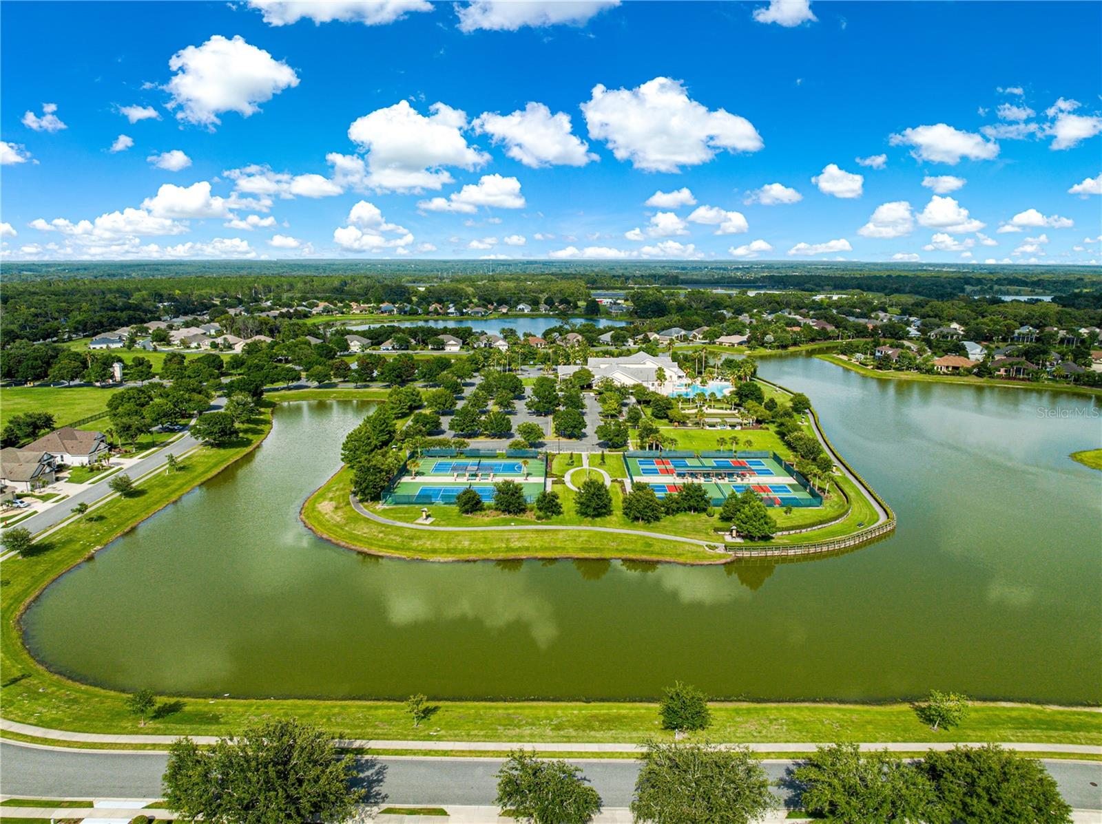 8045 WATERBURY WAY, MOUNT DORA, FL, 32757