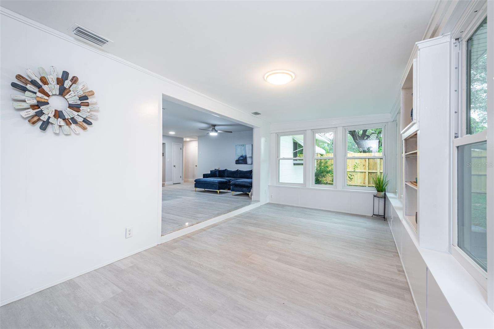 5625 ATLANTIC AVE N, ST PETERSBURG, FL, 33703