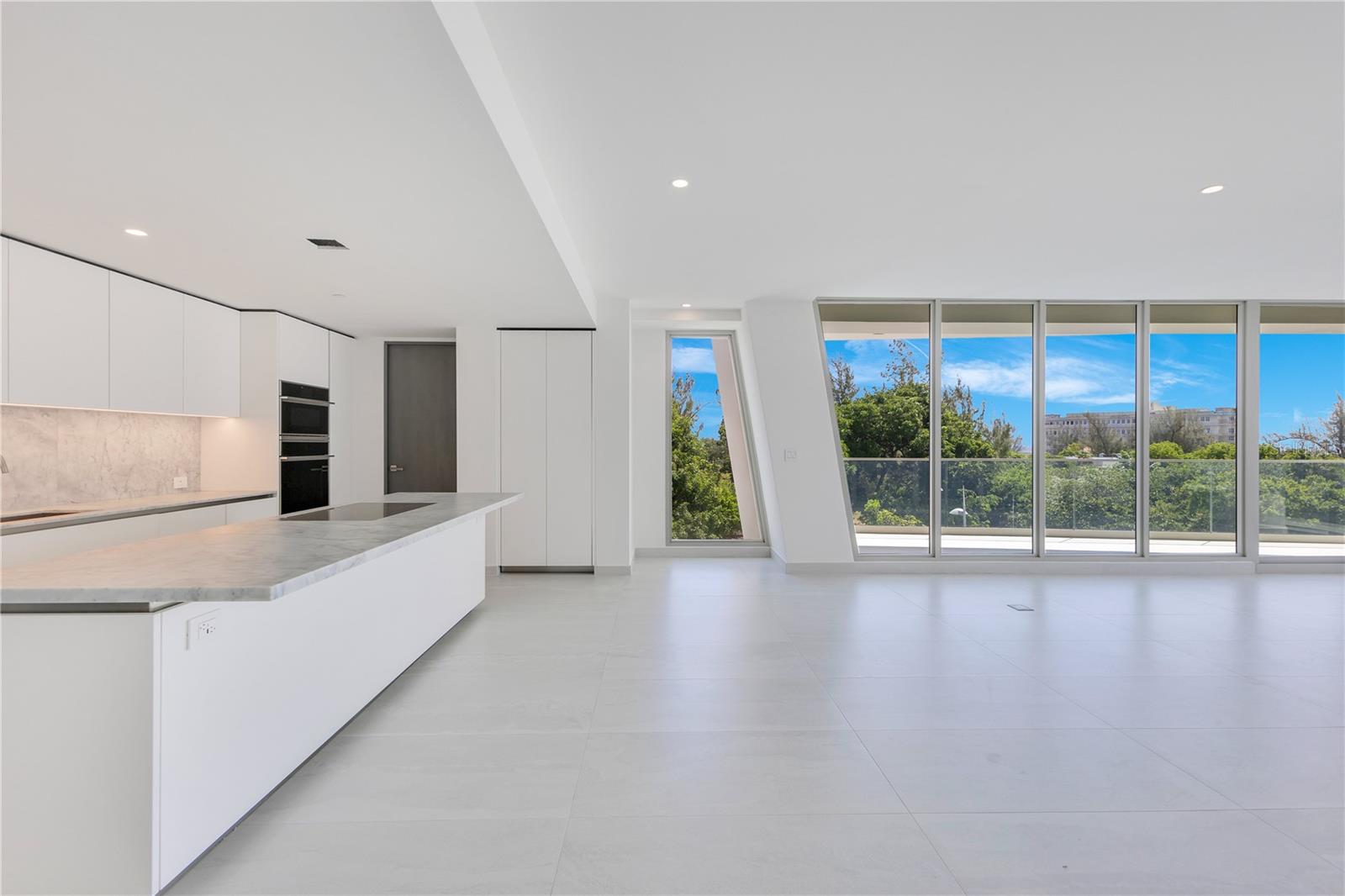 PR9114176 Property Photo