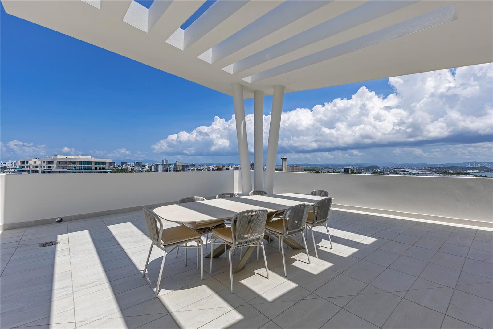 PR9114176 Property Photo