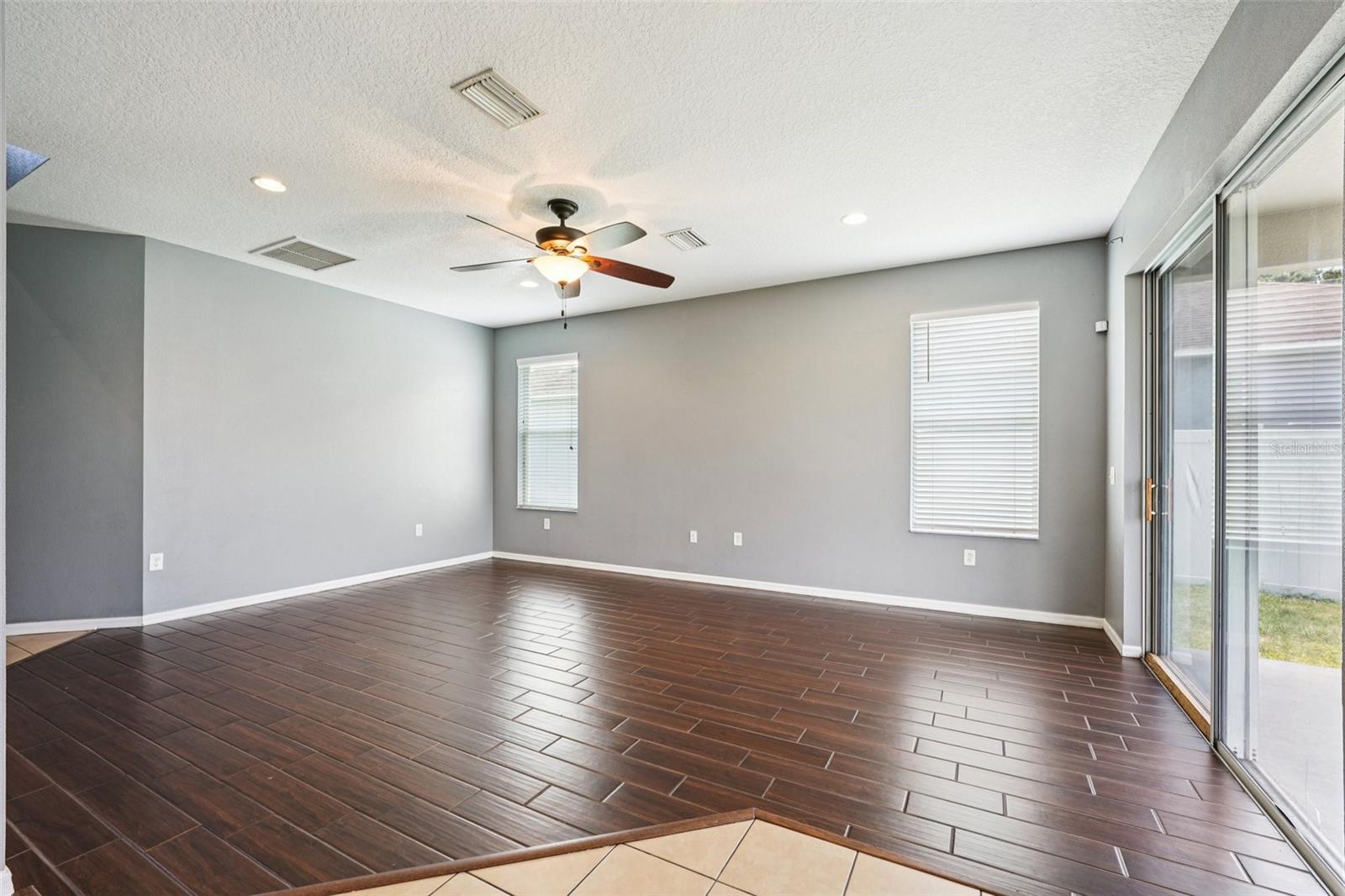 7509 TANGLE BEND DR, GIBSONTON, FL, 33534