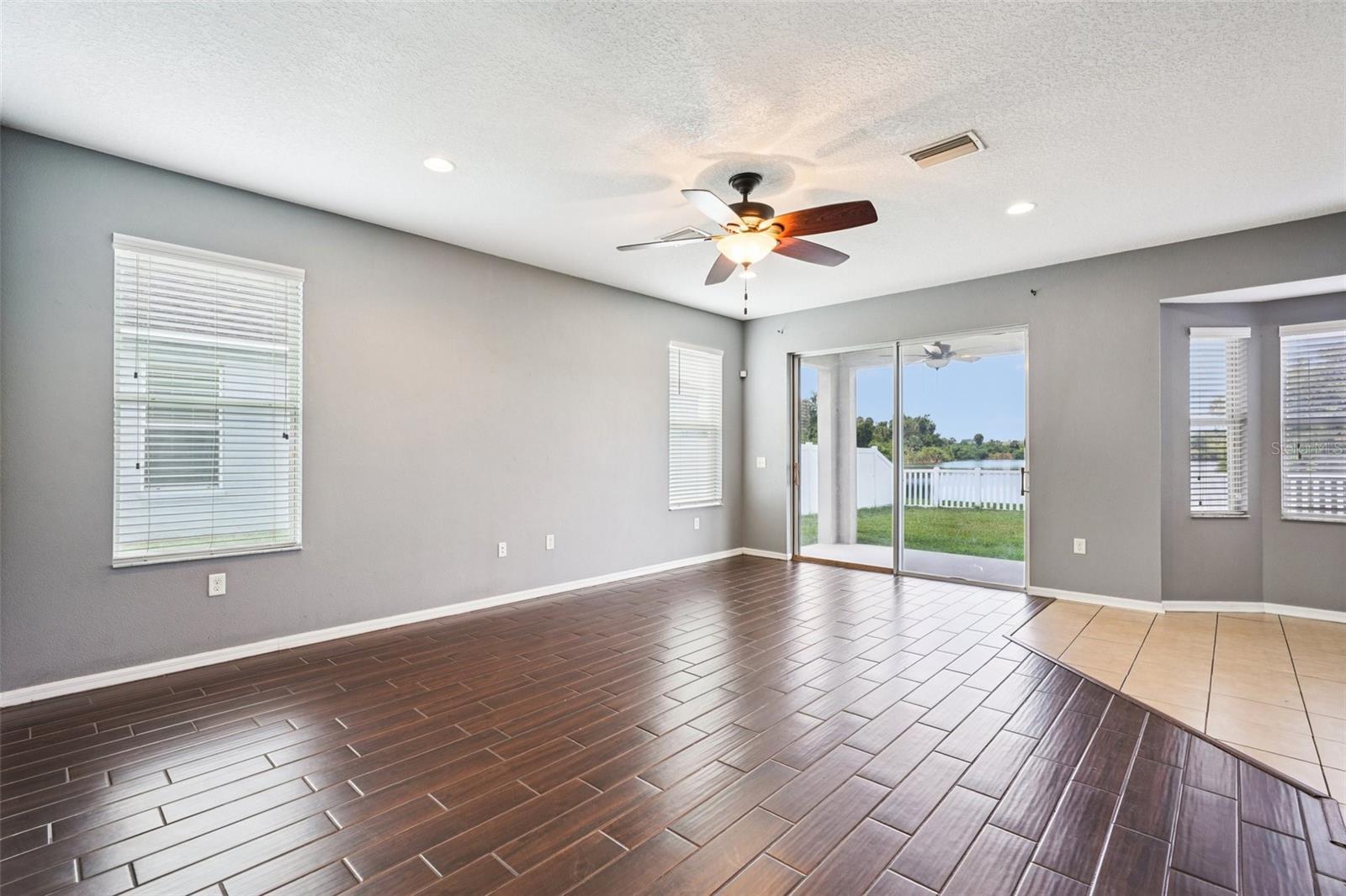 7509 TANGLE BEND DR, GIBSONTON, FL, 33534