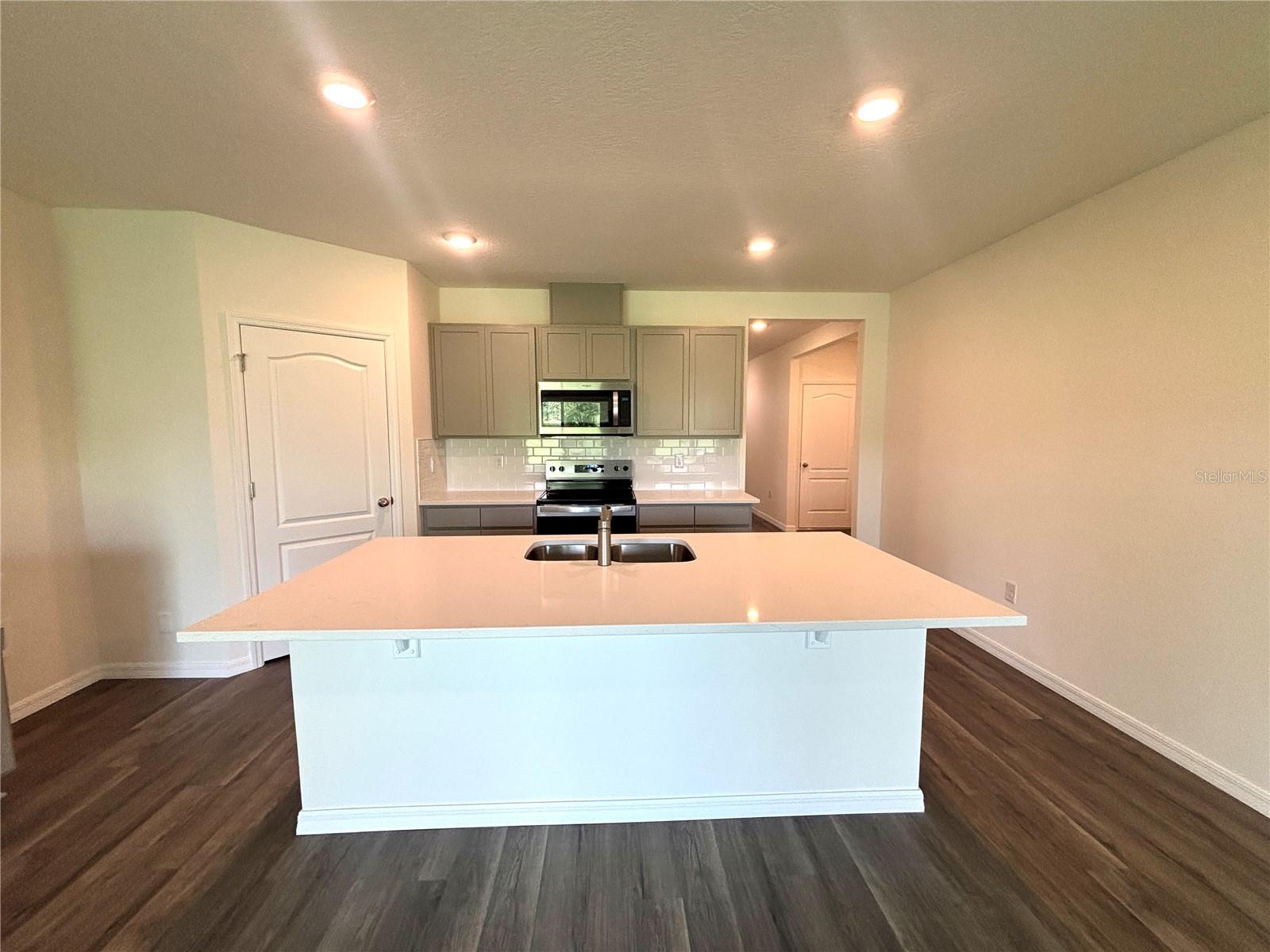 5555 HAYLOFT DR, APOPKA, FL, 32712