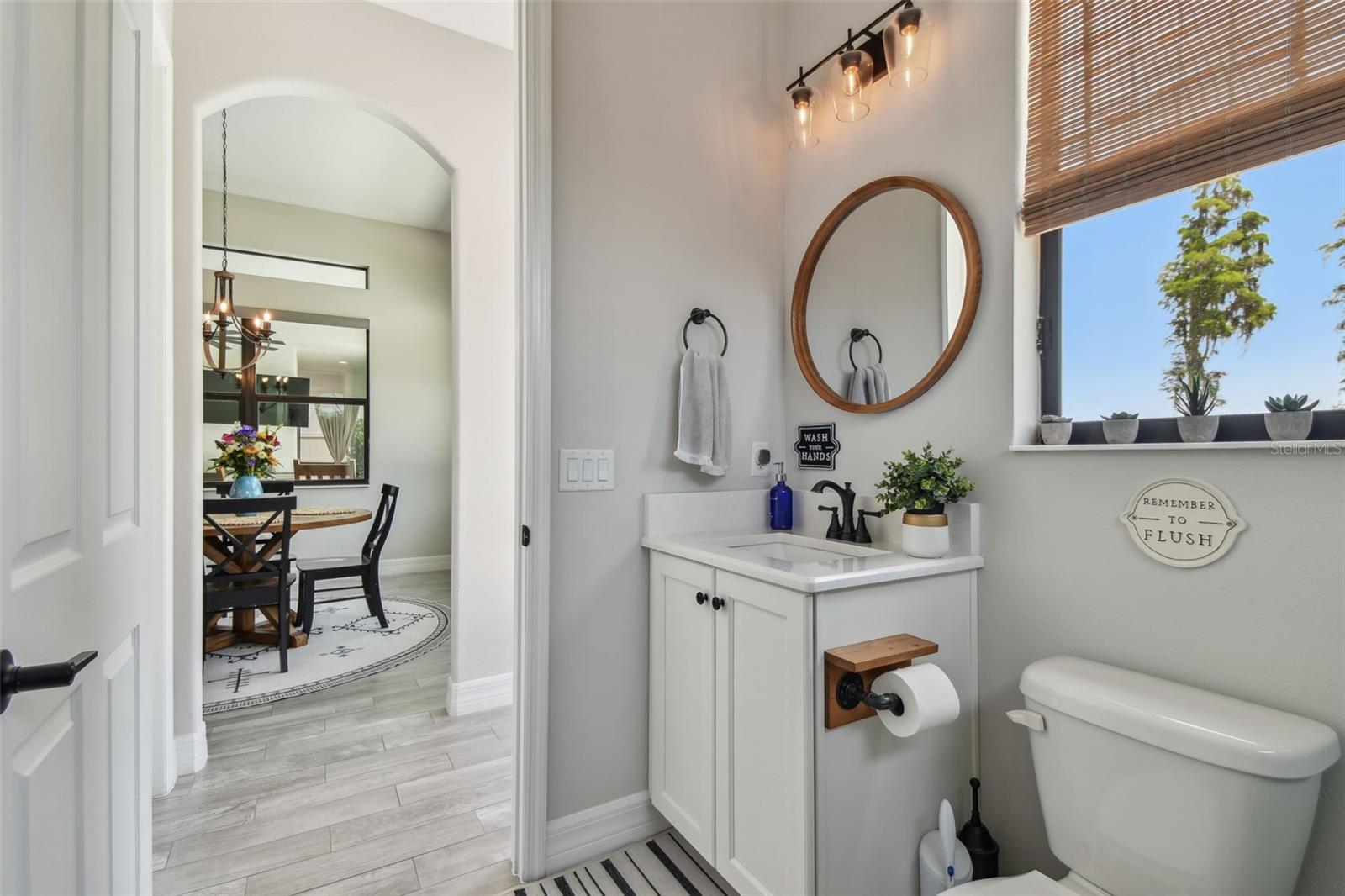 2648 LAKE MANOR DR, LAND O LAKES, FL, 34639