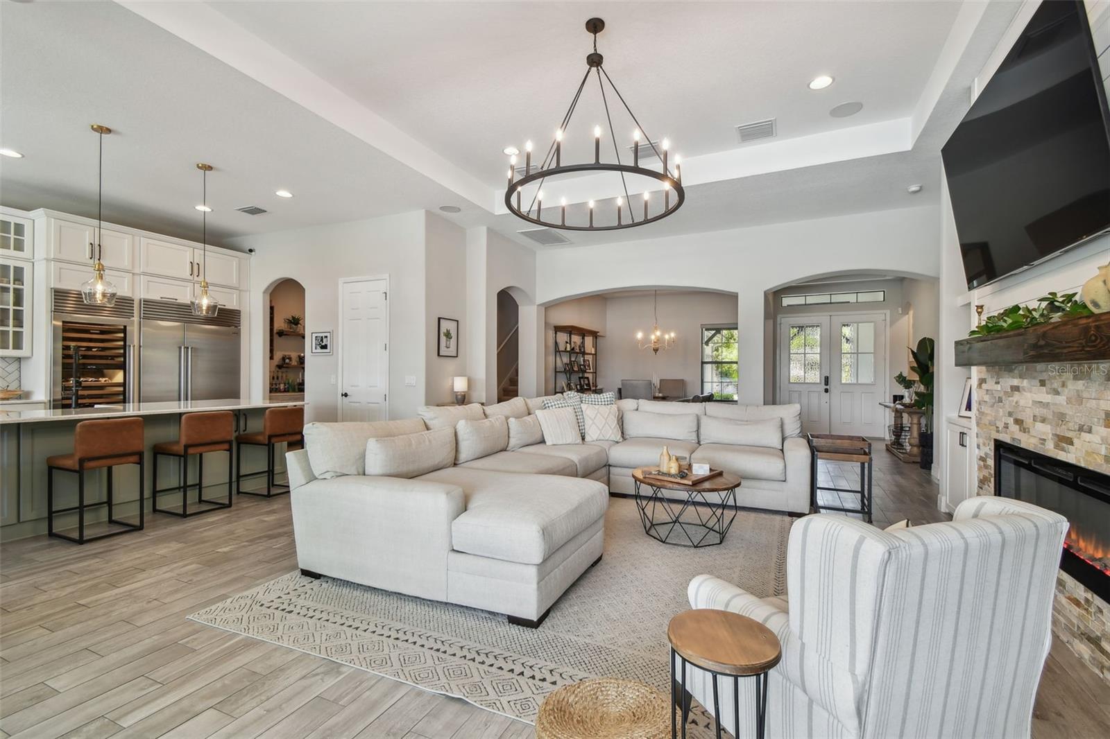 2648 LAKE MANOR DR, LAND O LAKES, FL, 34639